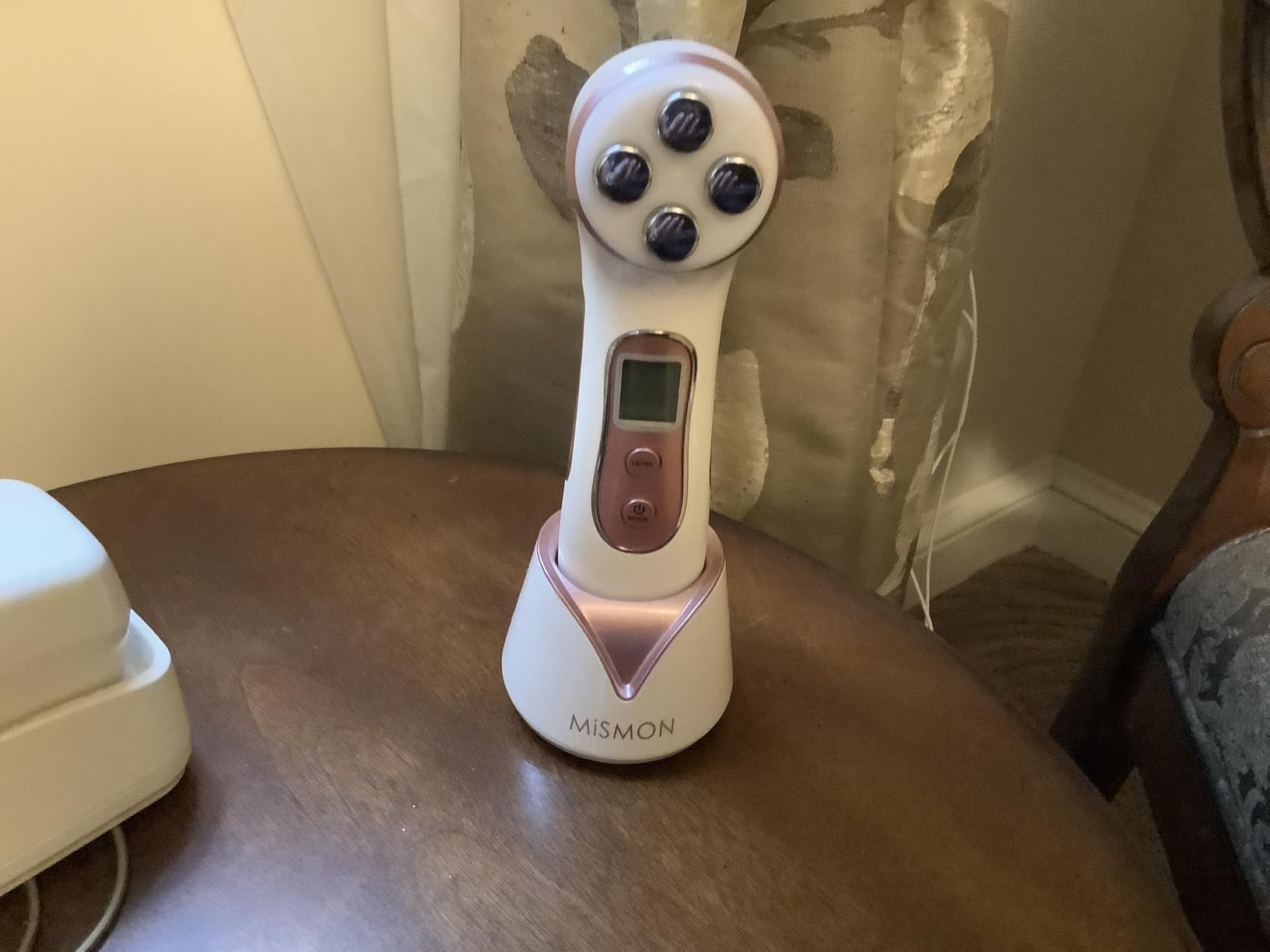 High Frequency Facial Machine Light Theraphy Micro-Current Device, 5 in 1 Multifunctional Facial Massager for Face customer photo 2