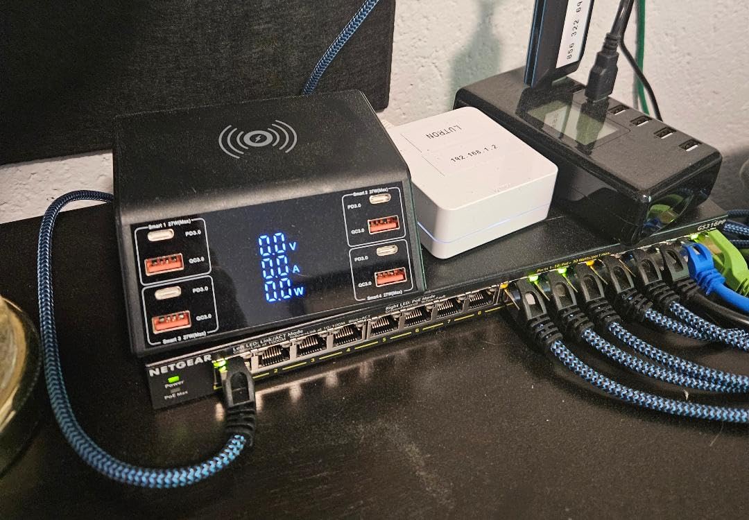 NETGEAR 16 Port PoE+ Gigabit Switch (GS316PP) Unmanaged with 16 x PoE+ @183W, Fanless Design for Silent Operation, Desktop or Wall Mount customer photo 1