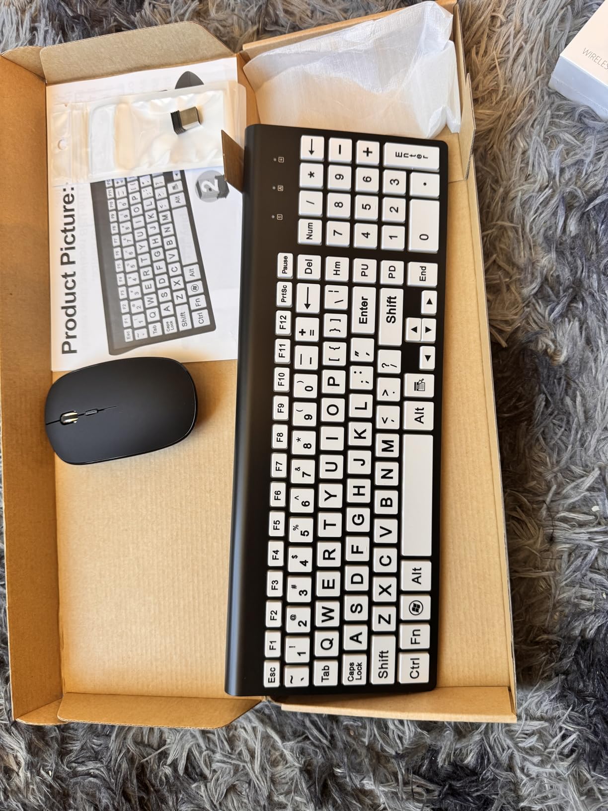 Full Size Large Print 2.4g Wireless Keyboard and Mouse with Oversized Print for Visually Impaired Low Vision Individuals (Black) customer photo 2