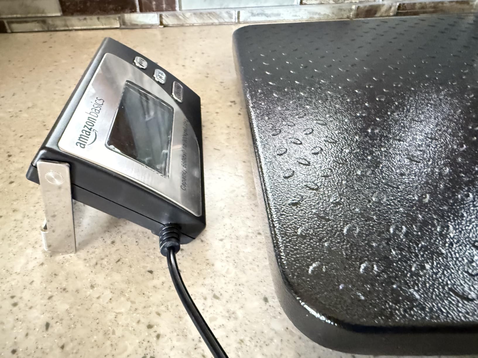 Amazon Basics Digital Postal Shipping Scale with Tare Function, AC Adapter, 65 lb Capacity, 0.1 oz Readability customer photo 2