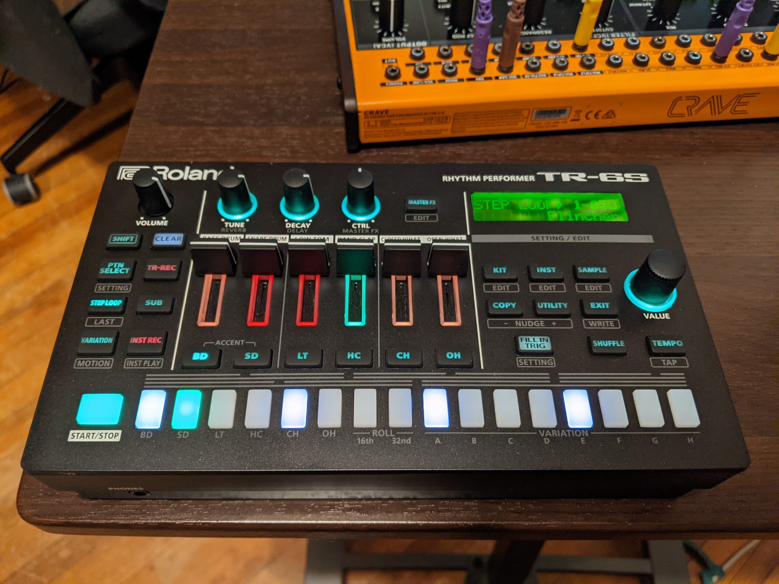 Roland TR-6S Rhythm Performer | Compact Drum Machine with Six Tracks of Authentic TR Sounds including TR-808, TR-909, CR-78 & More customer photo 1