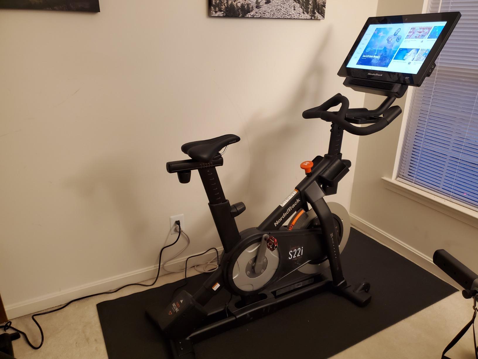 NordicTrack Commercial S22i Studio Cycle - Indoor Exercise Bike for Cardio and Strength Training customer photo 1