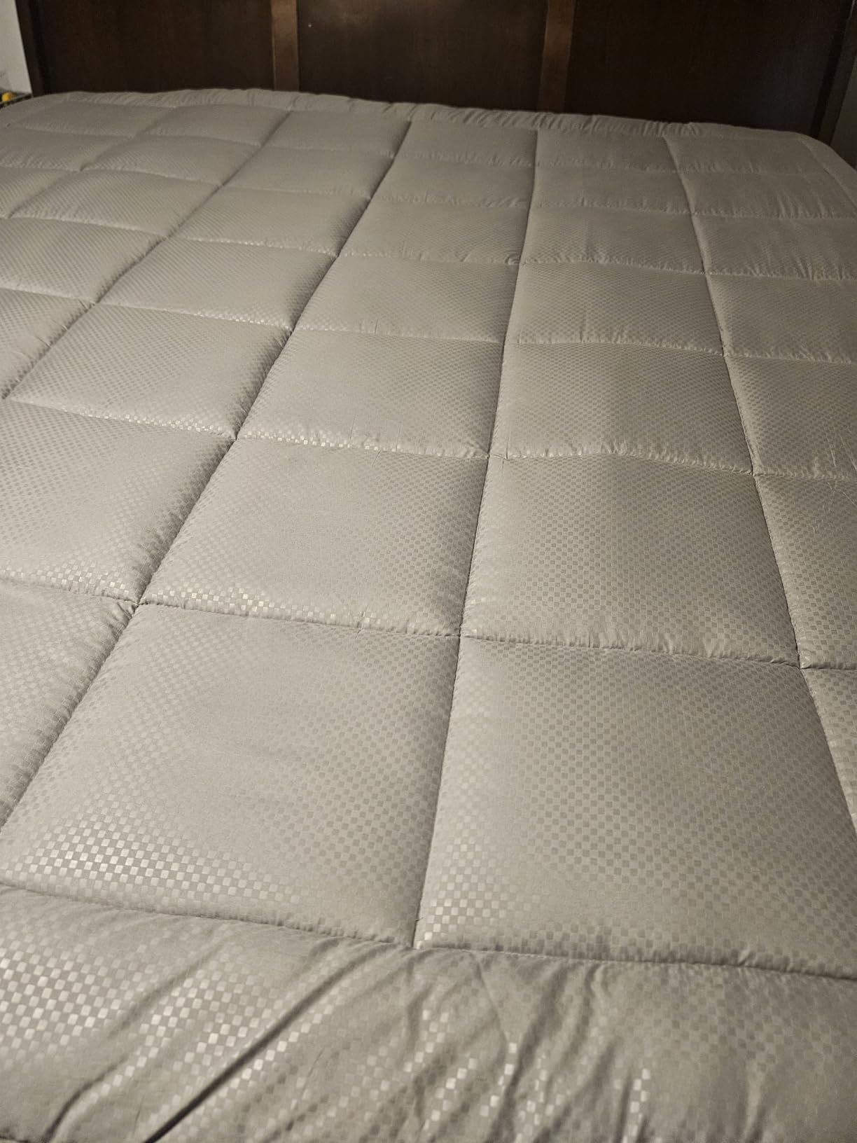 MATBEBY Queen Size Mattress Pad - Cooling Breathable Mattress Topper, Quilted Fitted Mattress Protector, Pillow Top Mattress Cover with 8-21