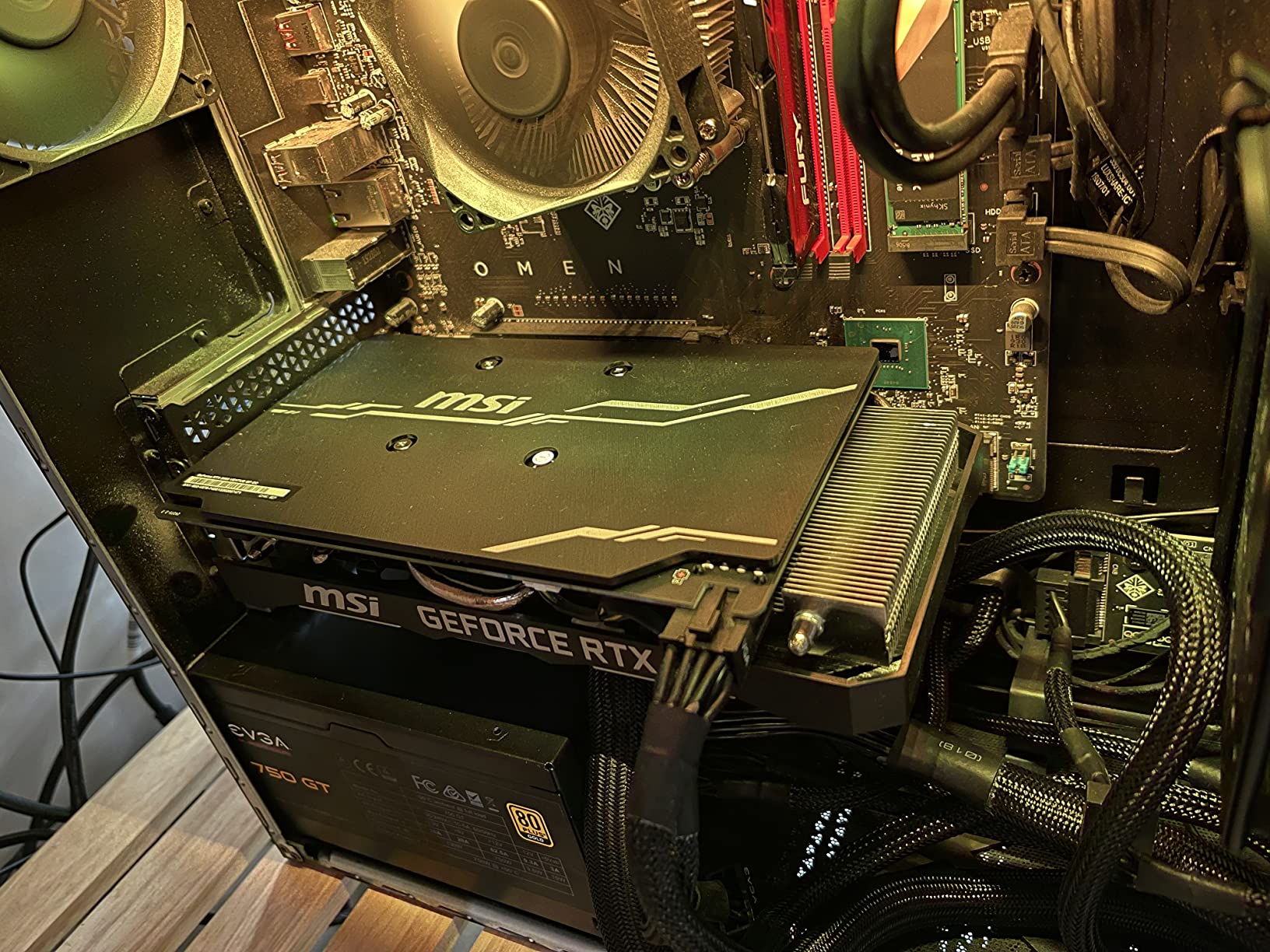 MSI Gaming GeForce RTX 2060 6GB GDRR6 192-bit VR Ready Graphics Card (RTX 2060 Ventus GP OC) customer photo 1