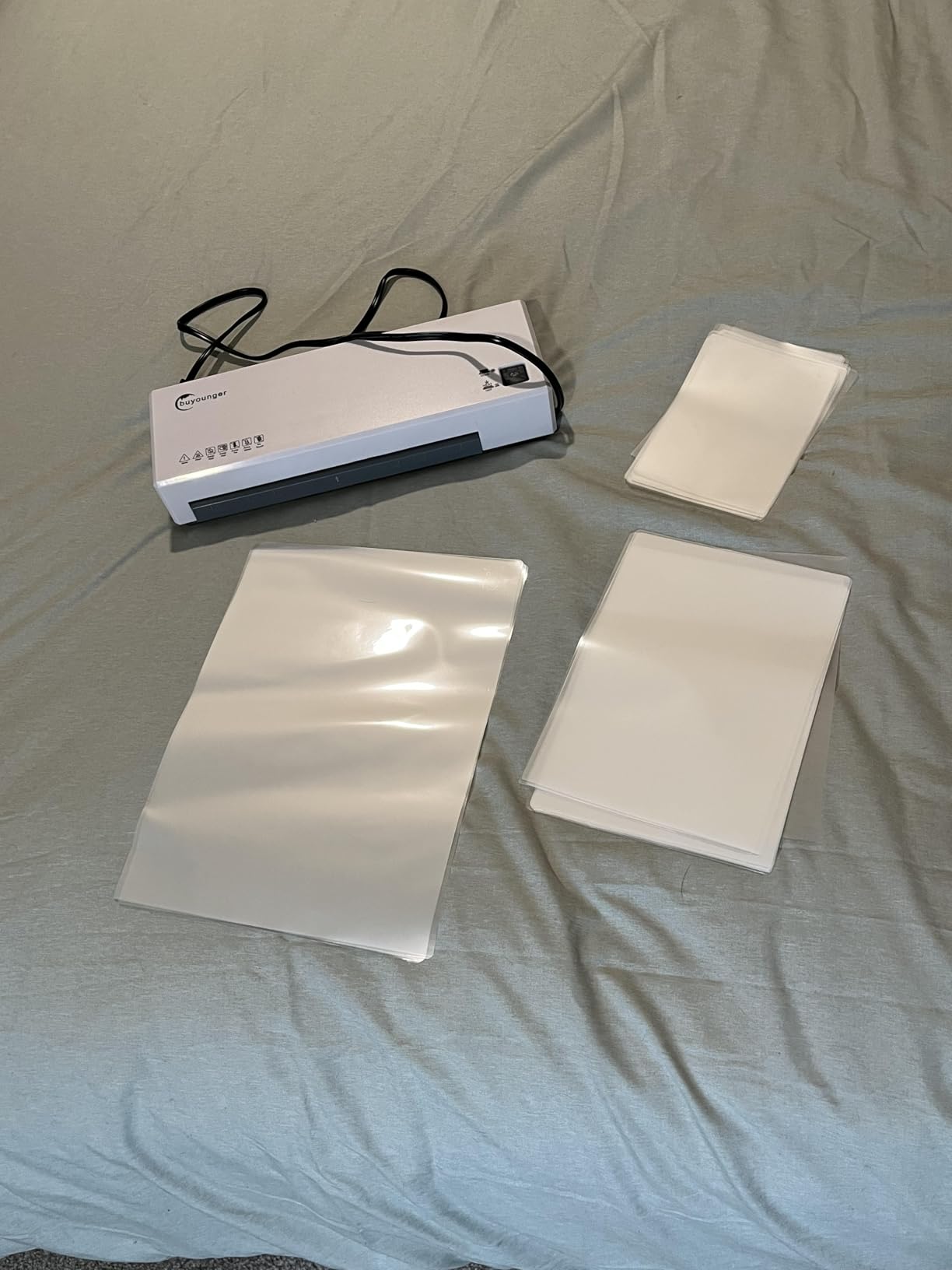 Laminator Machine with 40 Laminating Sheets, A4 Laminator Thermal and Cold with Paper Trimmer & Corner Rounder, 9 Inch Laminating Machine for Home School Office customer photo 2