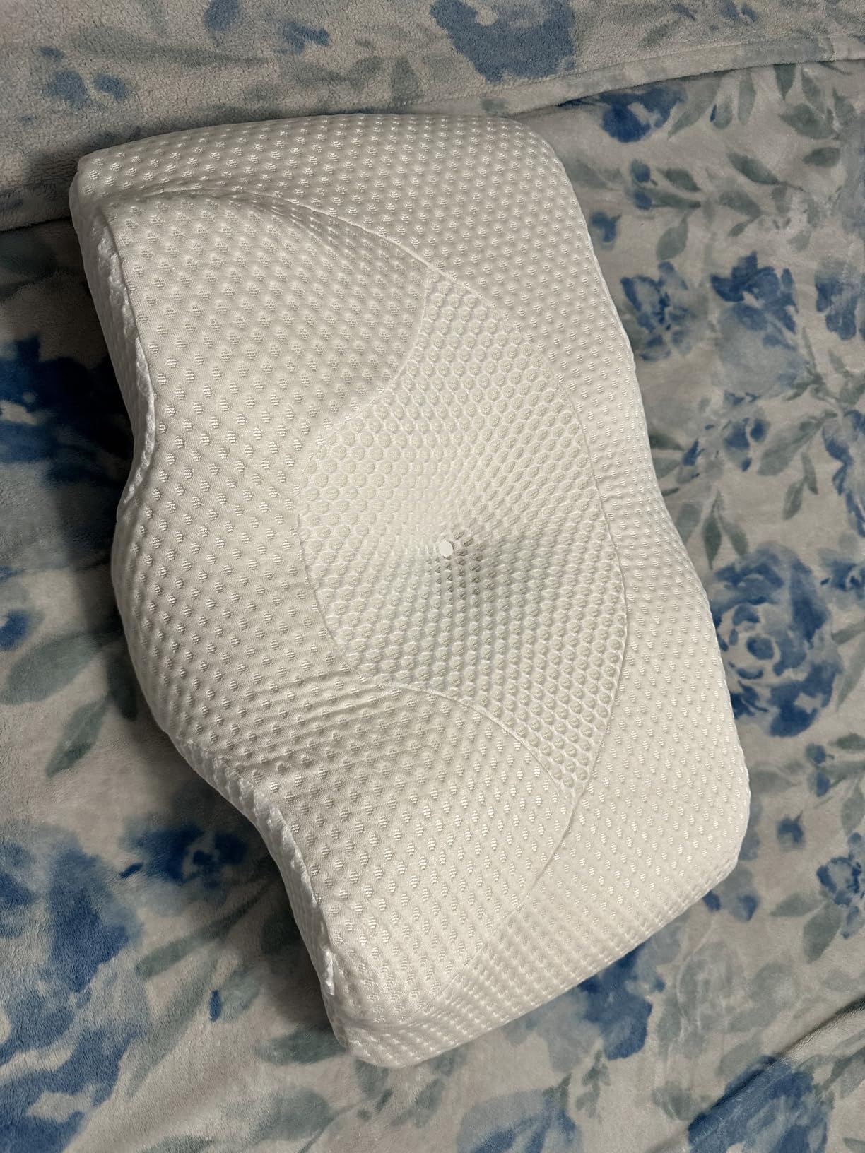 Osteo Cervical Pillow for Neck Pain Relief, Hollow Design Odorless Memory Foam Pillows with Cooling Case, Adjustable Orthopedic Bed Pillow for Sleeping, Support for Side Back Sleepers customer photo 2