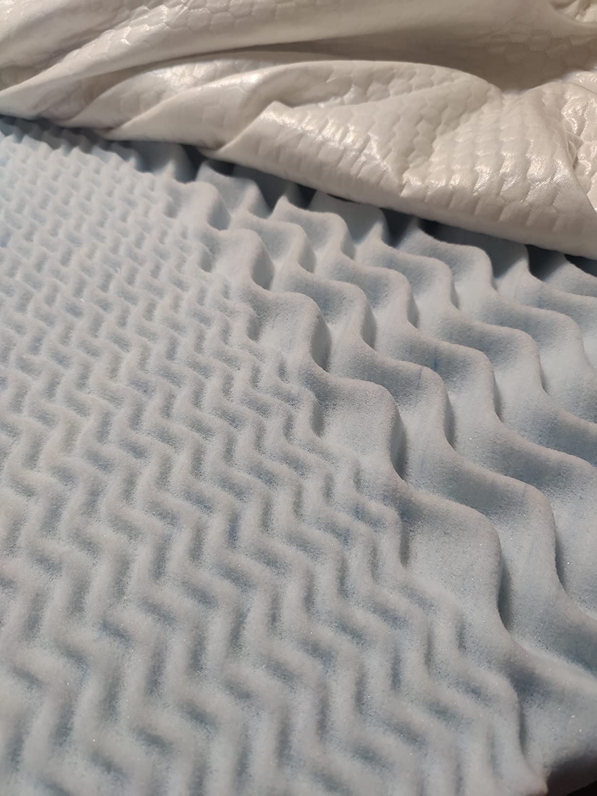 GhostBed 3 Inch Cooling Gel Memory Foam Mattress Topper - Waterproof Cover, Protector, Made in USA - Memory Foam Mattress Cover Queen customer photo 1