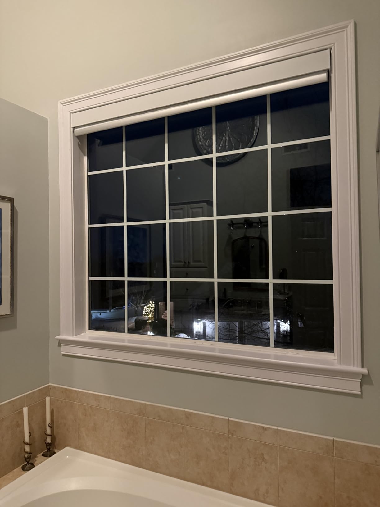 Motorized Roller Shade, 100% Blackout Smart Window Blinds Work with Homekit, Alexa, Google Home, Remote Control, Electric Blinds with USB/Solar Panel Charging, Texture White customer photo 2