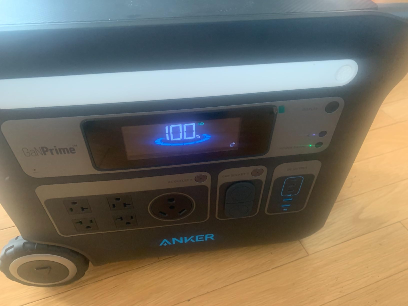 Anker SOLIX F2000 Portable Power Station, PowerHouse 767, 2400W Solar Generator, GaNPrime Battery Generators for Home Use, LiFePO4 Power Station for Outdoor Camping, and RVs (Solar Panel Optional) customer photo 2