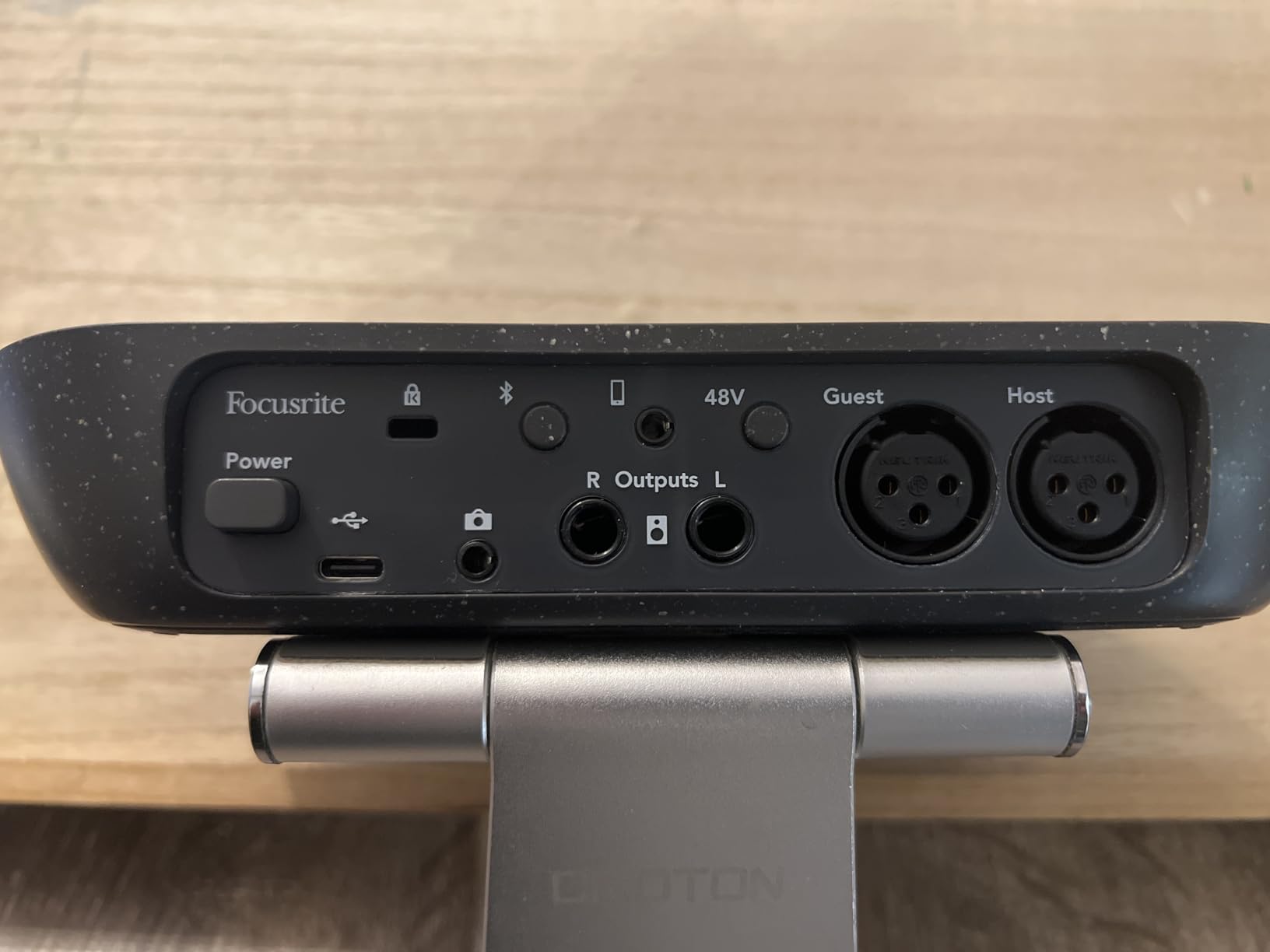 Focusrite Vocaster One - Podcasting Interface for Recording as a Solo Creator. Use Auto Gain, Enhance, and Mute for Easy Podcasting. Small, Lightweight, and Powered by Computer customer photo 1