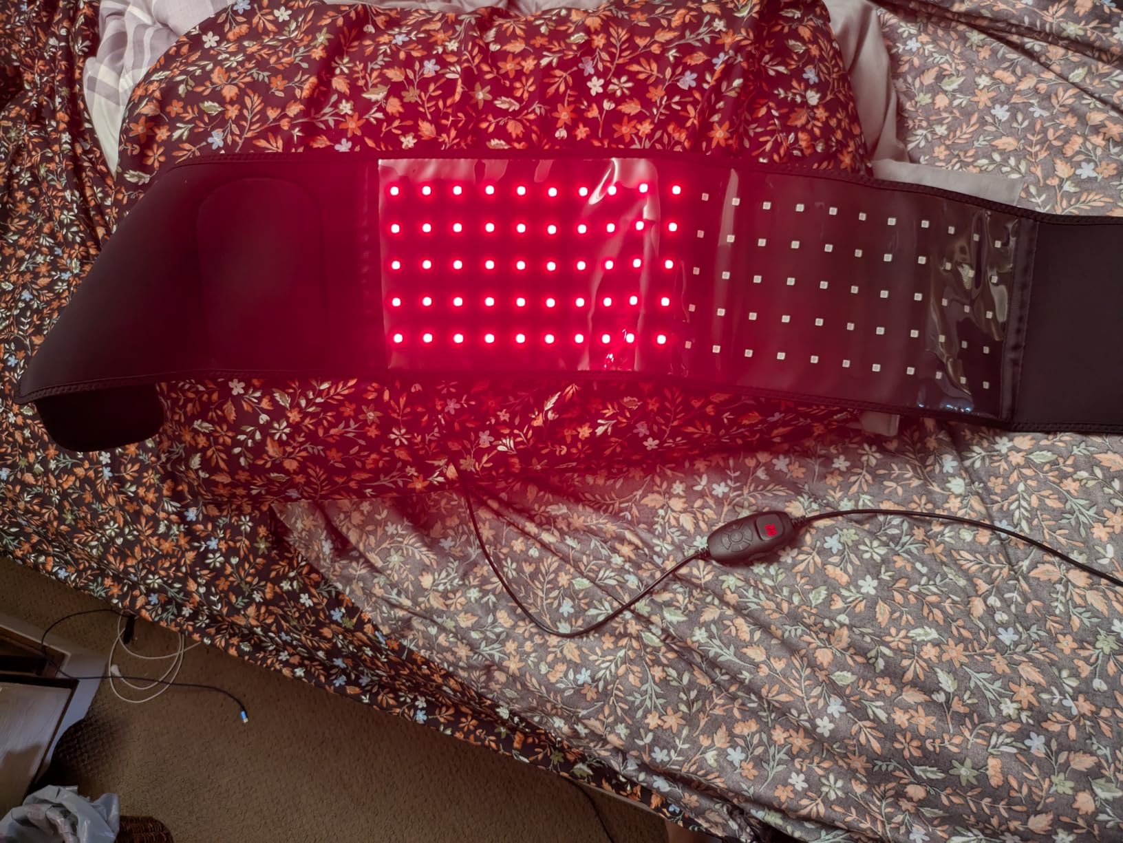 USUIE Red Light Therapy Belt, Infrared Light Therapy Wrap Red Light Therapy Device for Body with Timer for Back Shoulder Waist Muscle Pain Relief customer photo 1