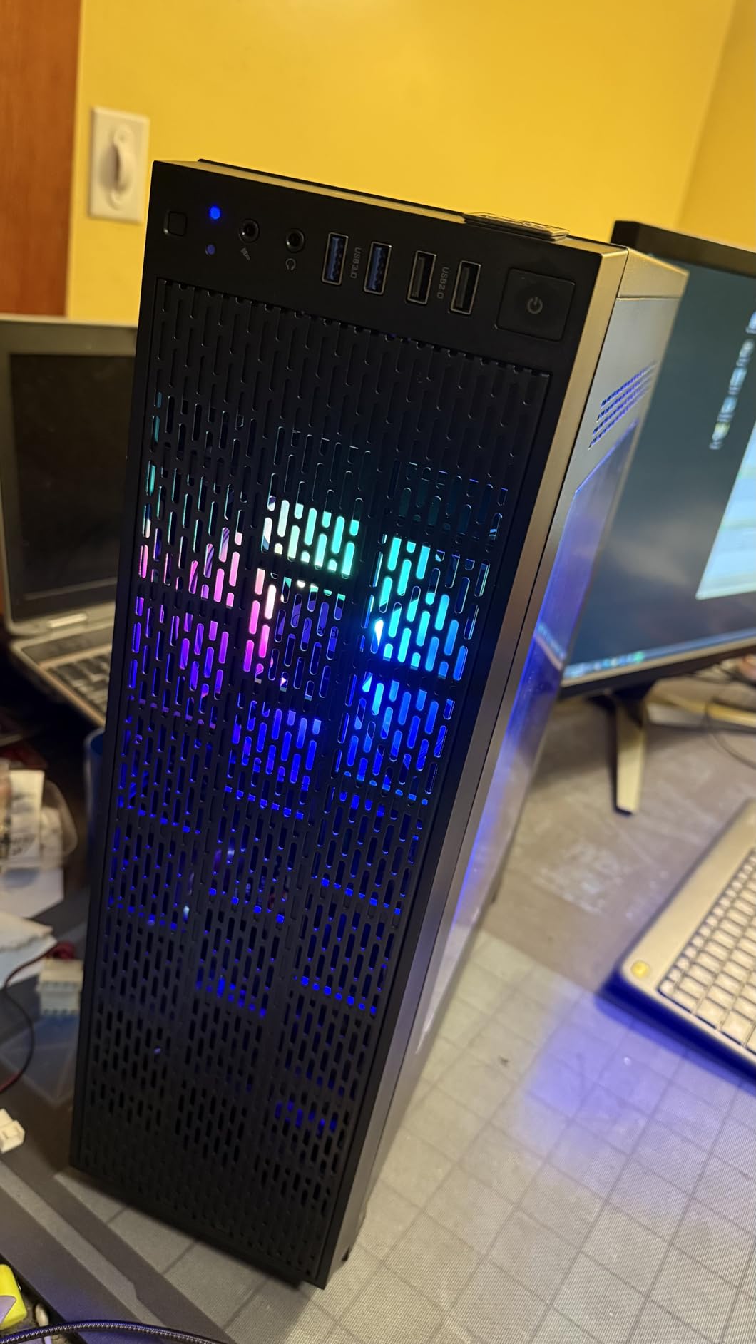 DS RGB Fans, 120mm 6 Pack Case Cooling LED Fans for White Black PC Case, CPU Cooler and Radiators System customer photo 1