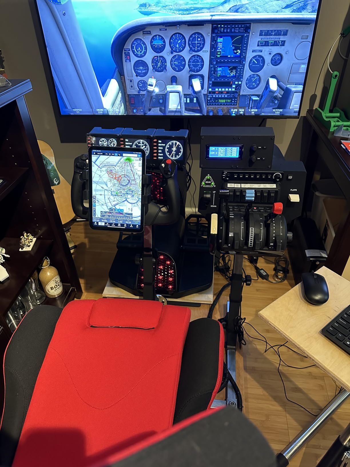 SimFab Modular Flight Simulator Cockpit For General, Civil and Commercial Aviation, MSFS Edition, Compatible With Logitech, Honeycomb, Turtle Beach, CH Products (Black) customer photo 2
