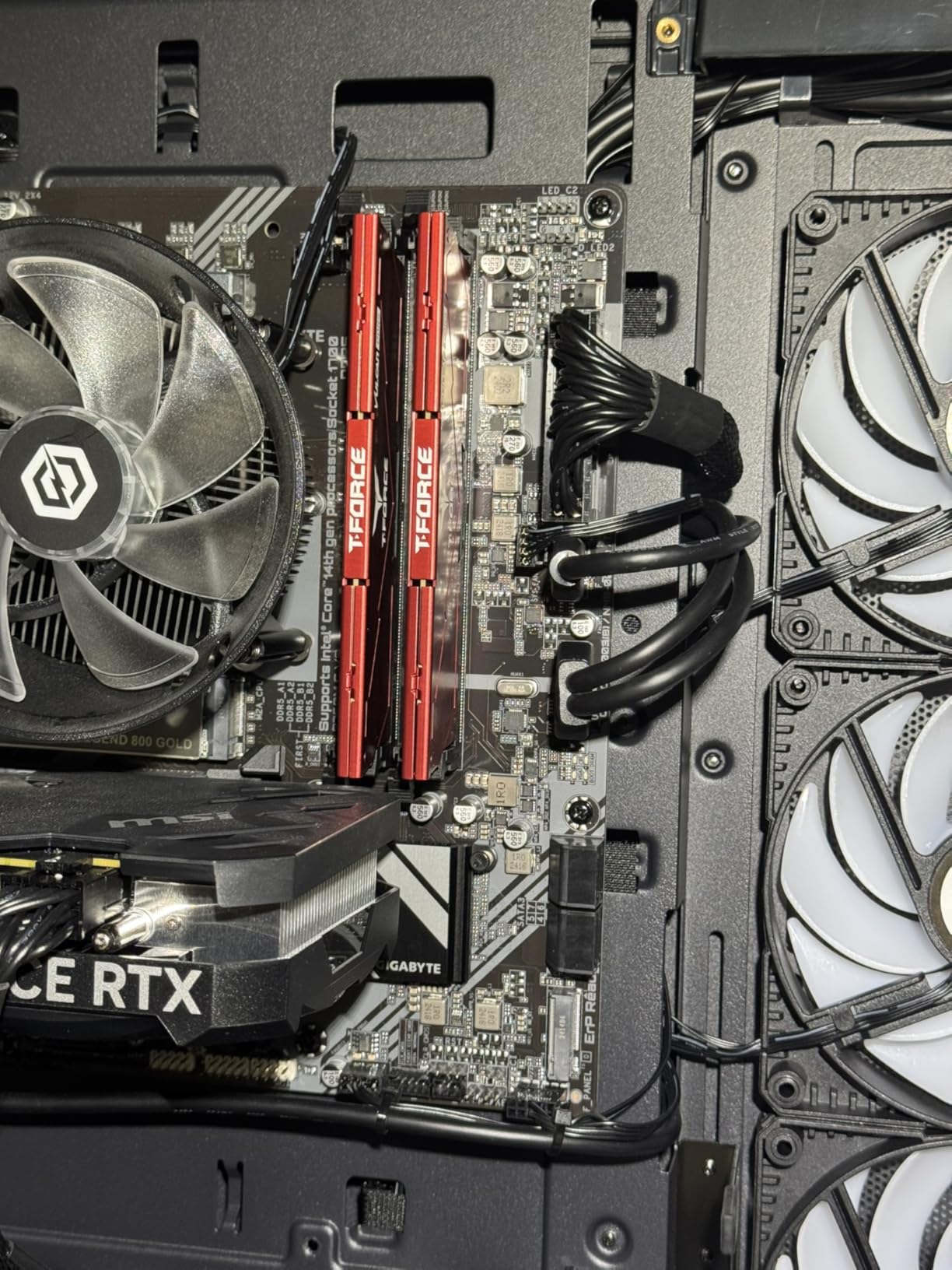 TeamGroup T-Force Vulcan DDR5 32GB (2x16GB) 6000MHz CL38 AMD Expo Intel XMP 3.0 - Black customer photo 1