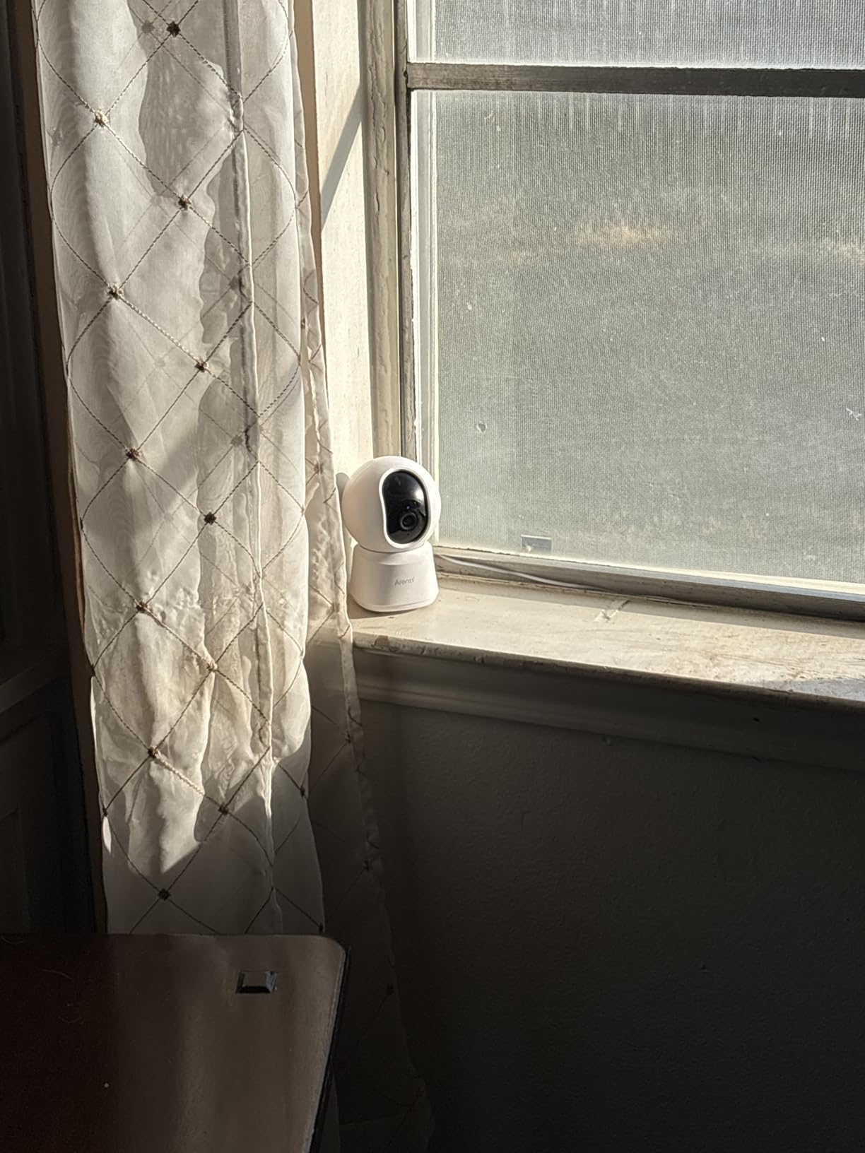 ARENTI 5G Indoor Security Camera, 4MP Pet Camera with Speaker for Dog/Cat, Baby Monitor with Phone App, Dual-Band WiFi, Auto Tracking, Super Night Vision, 2-Way Talk, Cloud & SD Card Storage(P2Q) customer photo 2