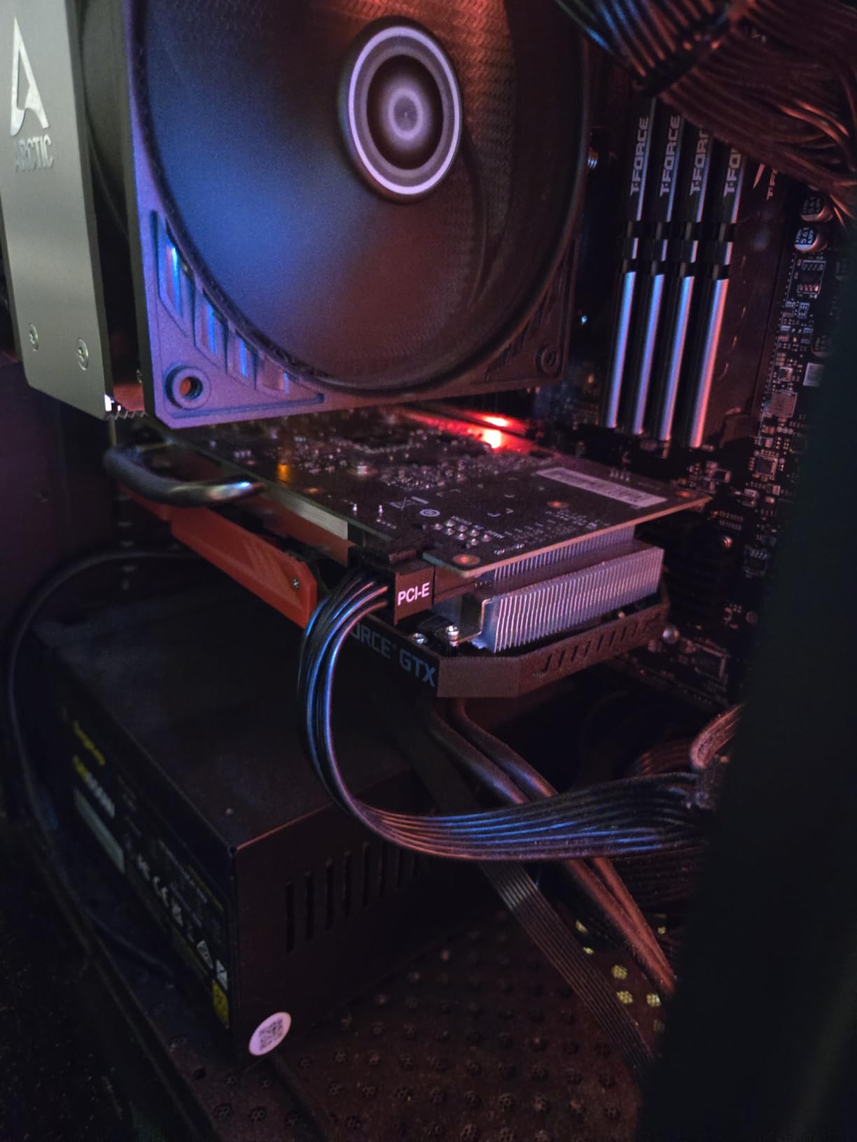 GeForce GTX 1660 Super 6GB Graphics Cards, GDRR6 192Bit PCIE 3.0X16 Computer Gaming Gpu, Dual Freeze Fans Video Card customer photo 1