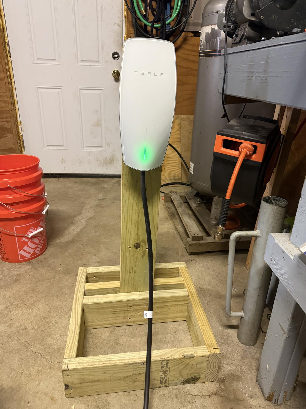 Tesla Wall Connector - Home Electric Vehicle (EV) Charger, NACS - Level 2 - up to 48A - UL Certified customer photo 1