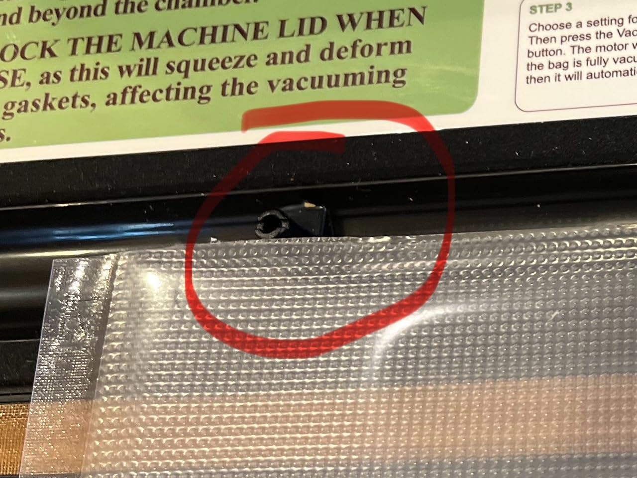 Mesliese Vacuum Sealer Machine Powerful 90Kpa Precision 6-in-1 Compact Food Preservation System with Cutter, 2 Bag Rolls & 5 Pre-cut Bags, Widened 12mm Sealing Strip, Dry&Moist Modes (Silver) customer photo 2