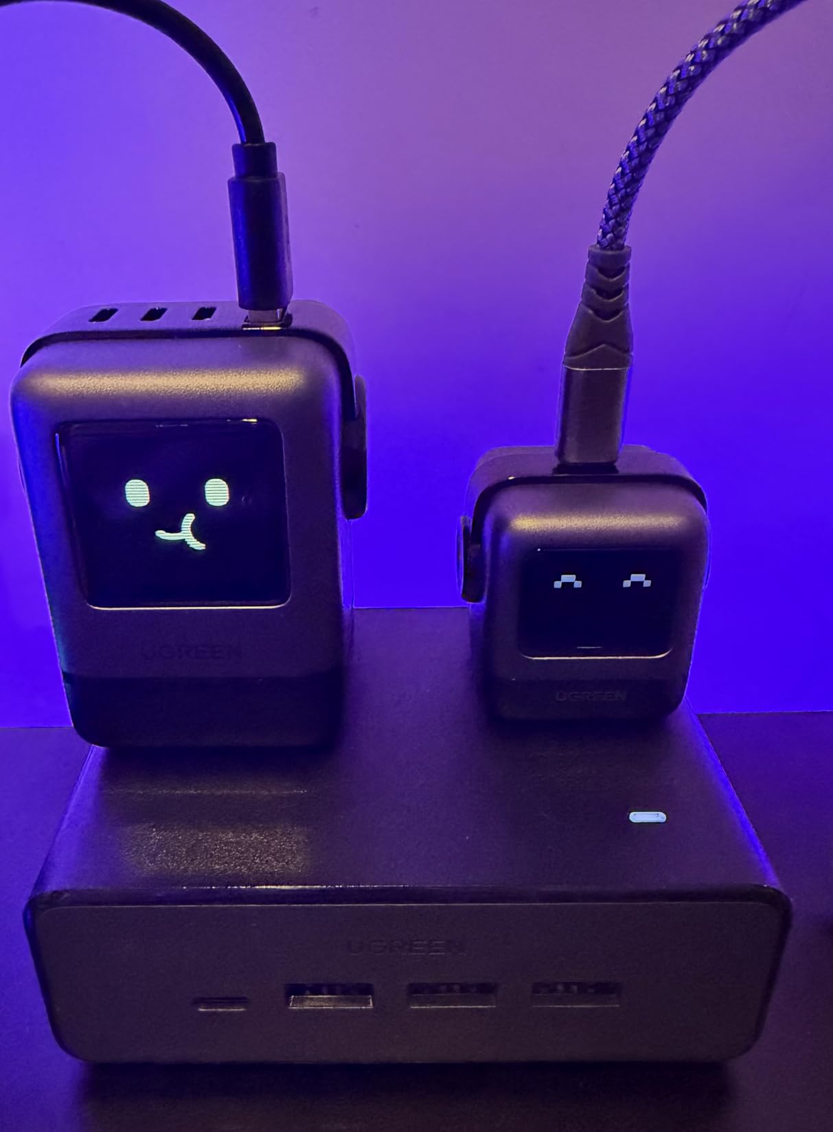 UGREEN Uno 30W USB C Charger Block, Compact Robot GaN Fast Charger for iPhone, Galaxy, Pixel, iPad customer photo 1