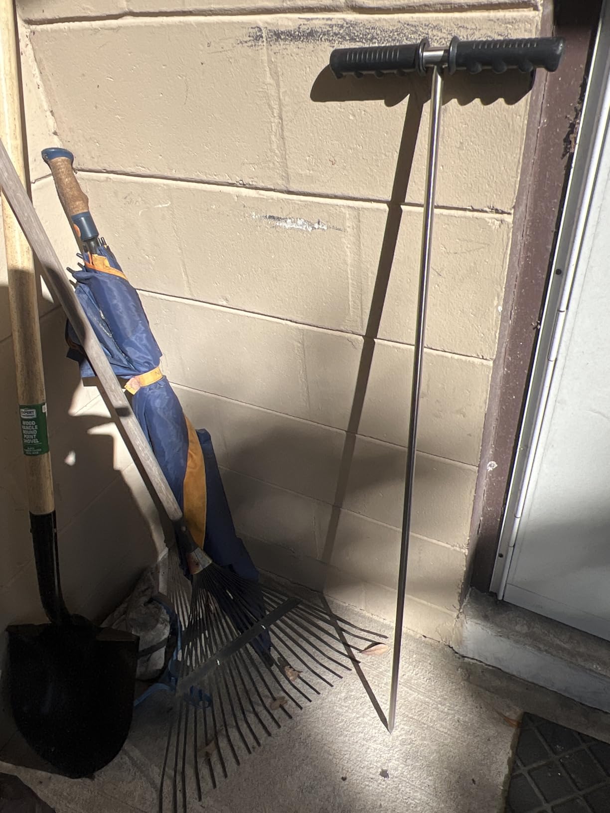 GADFISH Stainless Steel Soil Probe Rod, 32-48 Inch Hight Adjustable Ground Rod Tool with T-Handle for Locating Septic Tanks, Underground Pipes, Water Lines, Graves and Gopher Runs customer photo 1