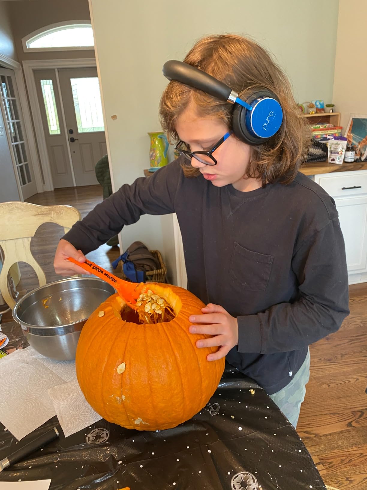 Puro Sound Labs BT2200 Plus Kids Wireless Headphones - Volume-Limiting 85dB, Built-In Mic, Studio-Grade Sound, 20-Hour Battery Life, Comfortable Fit - Pink customer photo 2