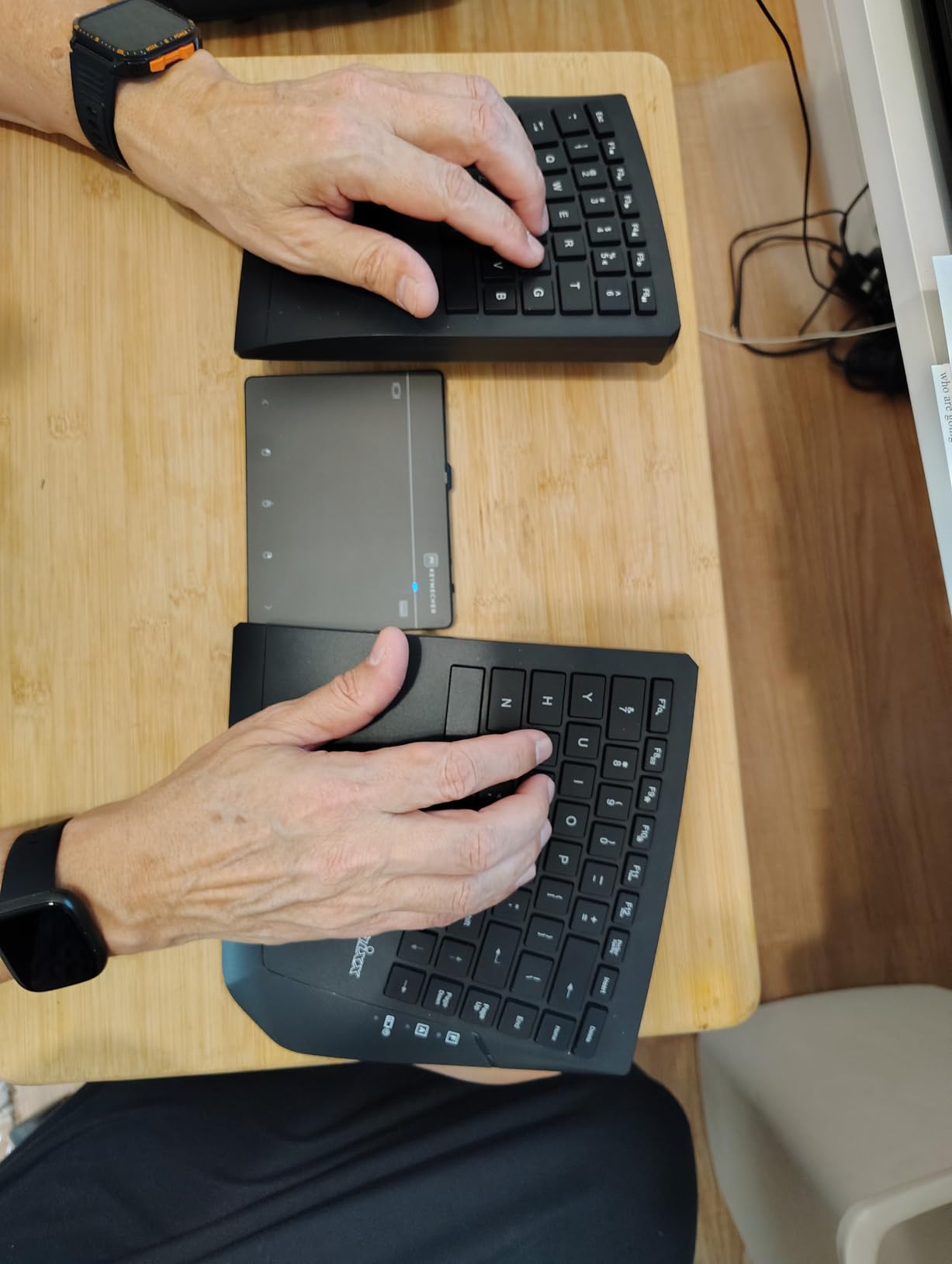 Perixx PERIBOARD-524B US, [Firmware Updated] Wired Ergonomic Split Keyboard - Up to 2 Ft Seperation - Adjustable Tilt Angle - Low Profile Membrane Keys - Black - US English customer photo 2