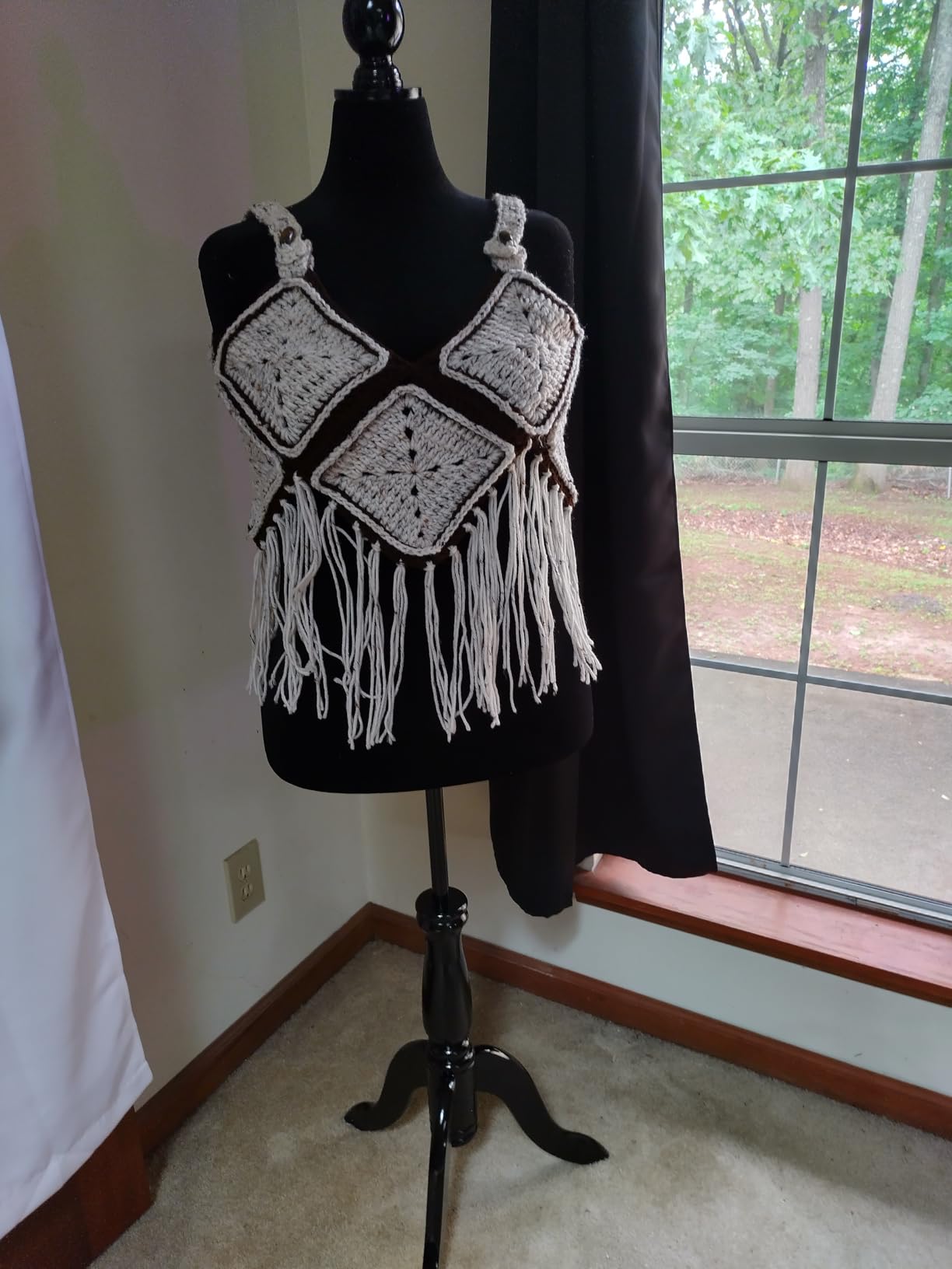 Bonnlo Female Dress Form Size 10-12, Adjustable Height Torso Body with Upgraded Tripod Stand, Medium Size Mannequin for Sewing and Display (10-12, Cream1) customer photo 1