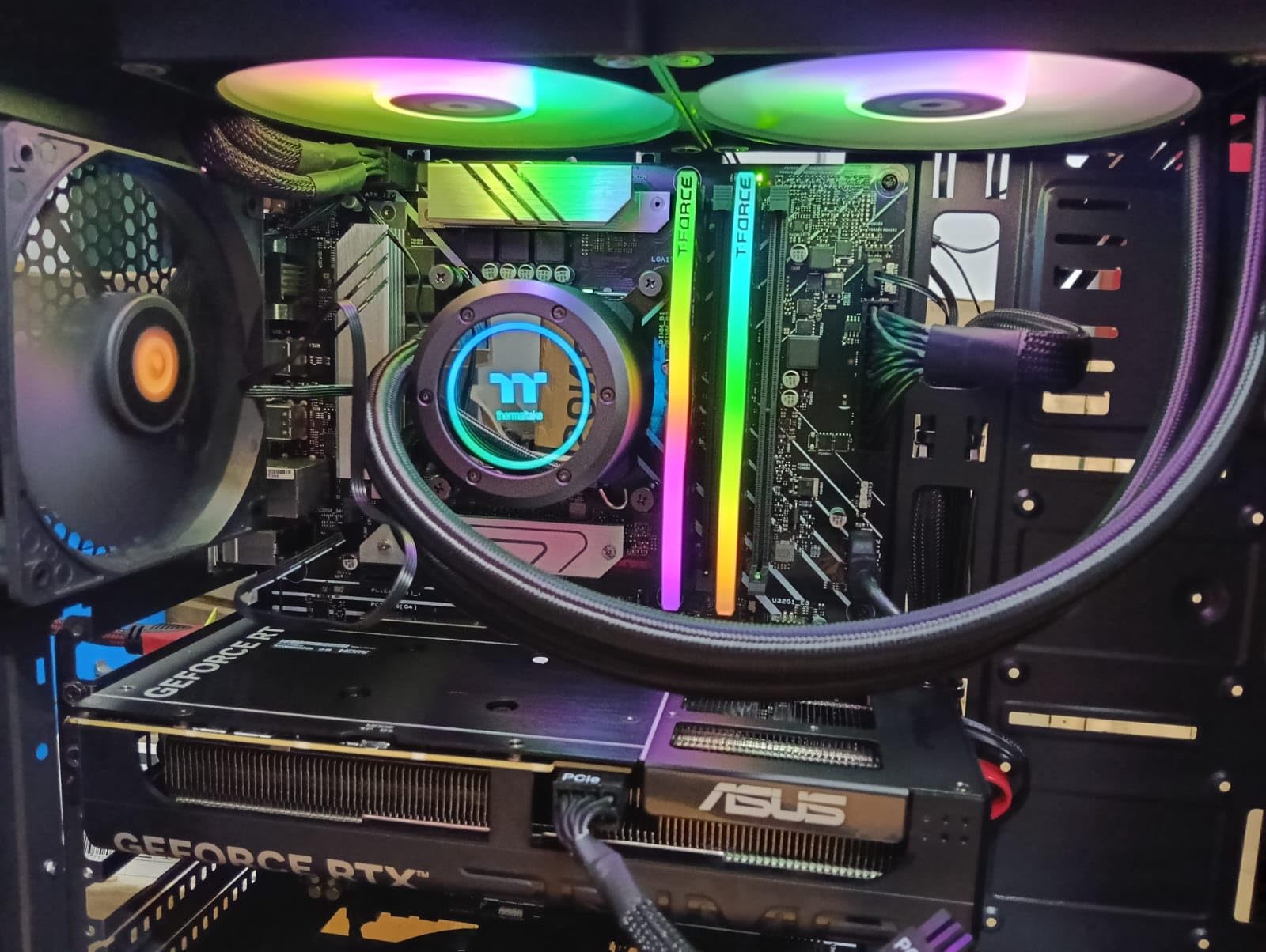 Thermaltake TH240 ARGB Sync V2 CPU Liquid Cooler/AIO Liquid Cooling/Fan 120mm*2/PWM 500~2000 RPM/Mirror Waterblock/MB ARGB Sync Control customer photo 2