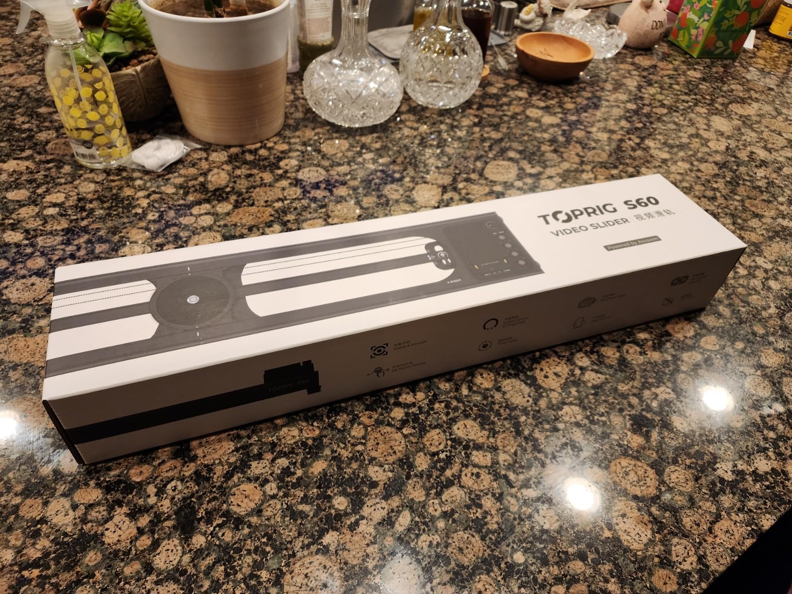 Accsoon Toprig S40 Motorized Camera Slider Camera Dolly Rail Slider Button/APP Control, Speed Adjust/Time-Lapse/120° Panoramic/Loop Mode, Compatible with Gopro DSLR Phone for Photography (16inch) customer photo 2