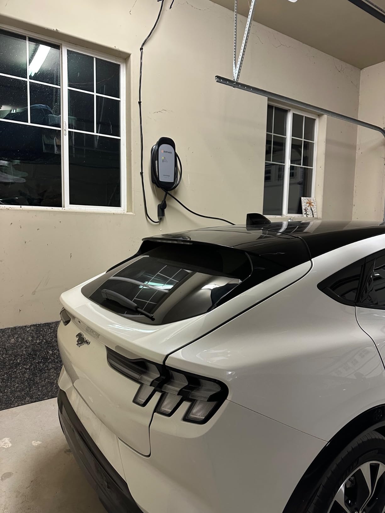 48 Amp Smart EV Charger - Enphase IQ 60, Hardwired, 11.5kW Power, 240V, 5-Year Warranty, Wi-Fi Connected, Safety Certified, 25ft Cable & Ruggedized J1772 Connector customer photo 1
