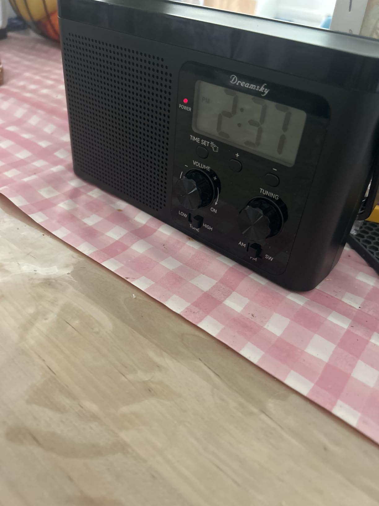 DreamSky AM FM Radio Portable - Shortwave Radio Battery Powered or Plug in Wall for Home Outdoor, Strong Reception, Large Dial Easy to Use, Digital Time Display, Transistor Antenna, Seniors Small Gift customer photo 1