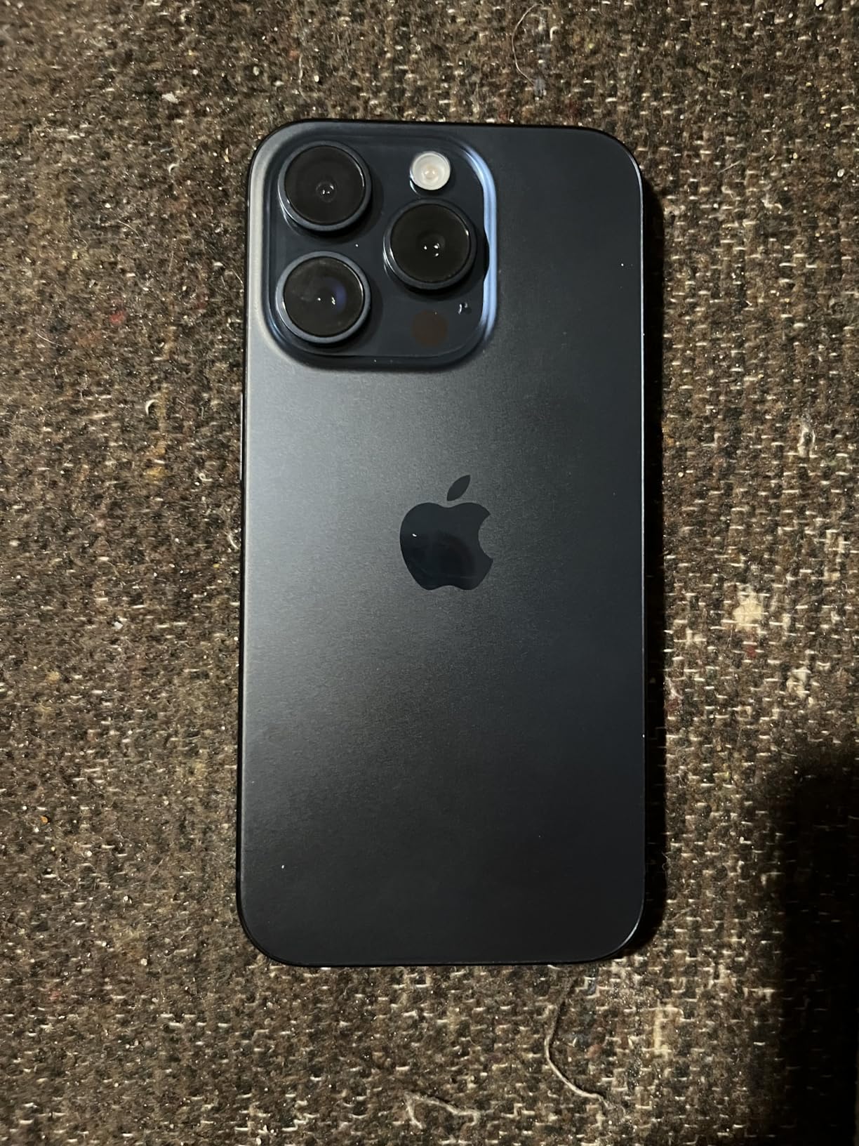 Apple iPhone 15 Pro, 128GB, Black Titanium - Unlocked (Renewed) customer photo 2
