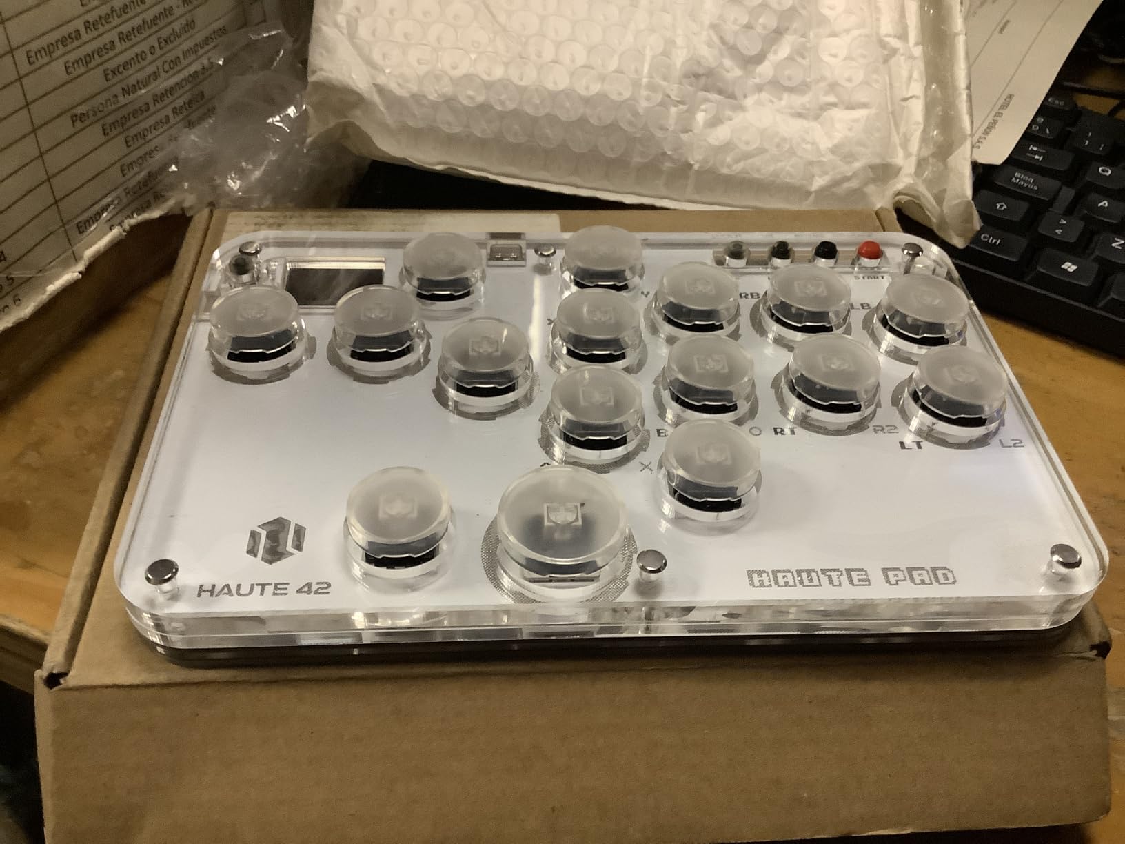 Sehawei Haute42 Arcade Stick 16Keys All-Button Gamerfinger with Custom RGB & Turbo Functions, Arcade Controller Street Fight for PC/Ps3/Ps4/Switch/Steam Game Keyboard-Supports Hot Swap & SOCD customer photo 1