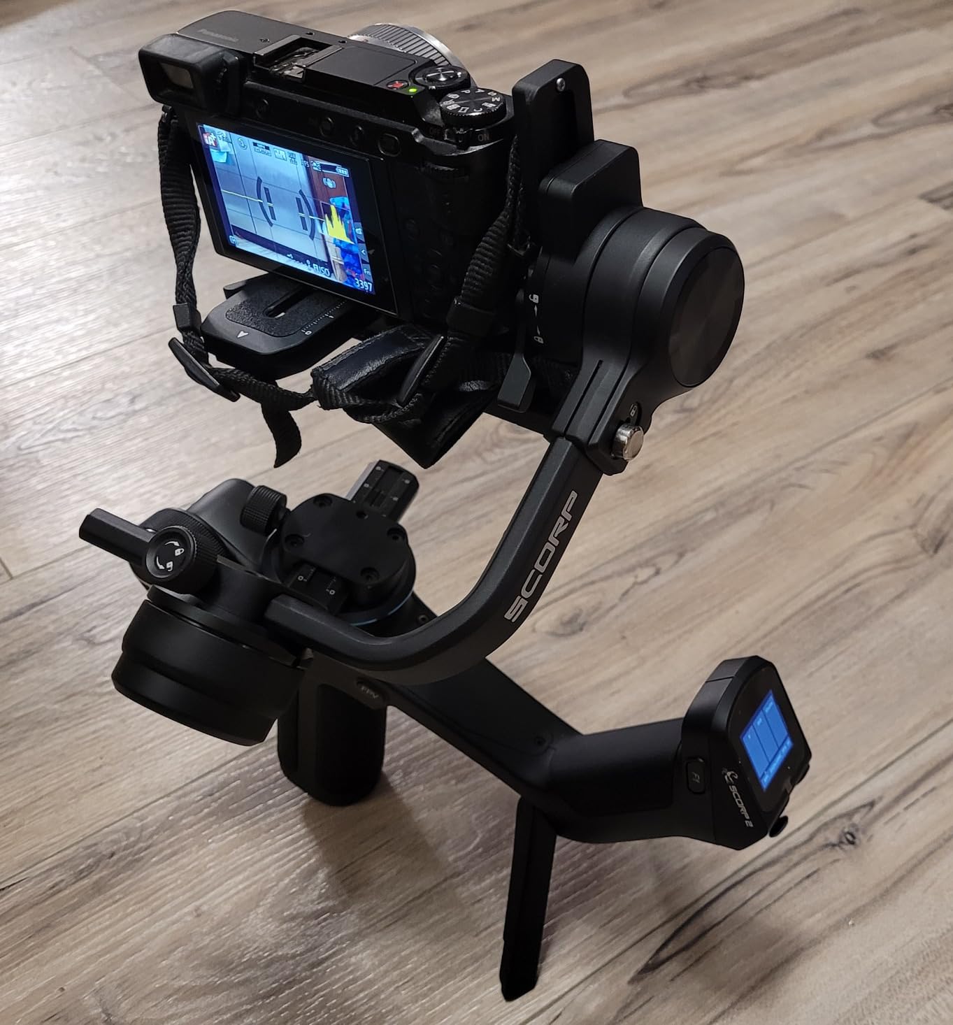 FeiyuTech SCORP 2 Gimbal Stabilizer for DSLR and Mirrorless Camera, Integrated AI Tracking Sensor, 3-Axis Camera Stabilizer for Sony Canon Panasonic Nikon, 2.5kg Payload Touch Screen Vertical Shooting customer photo 1