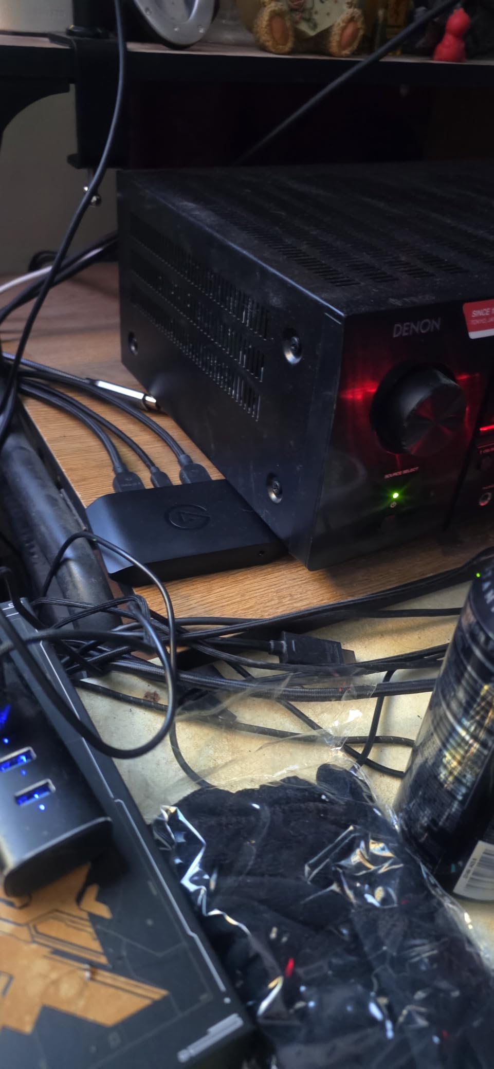 Elgato 4K X - Capture Up to 4K144 with Ultra-Low Latency on PS5 Pro, Xbox Series X/S, Nintendo Switch 2, HDMI 2.1, VRR, HDR10 customer photo 2
