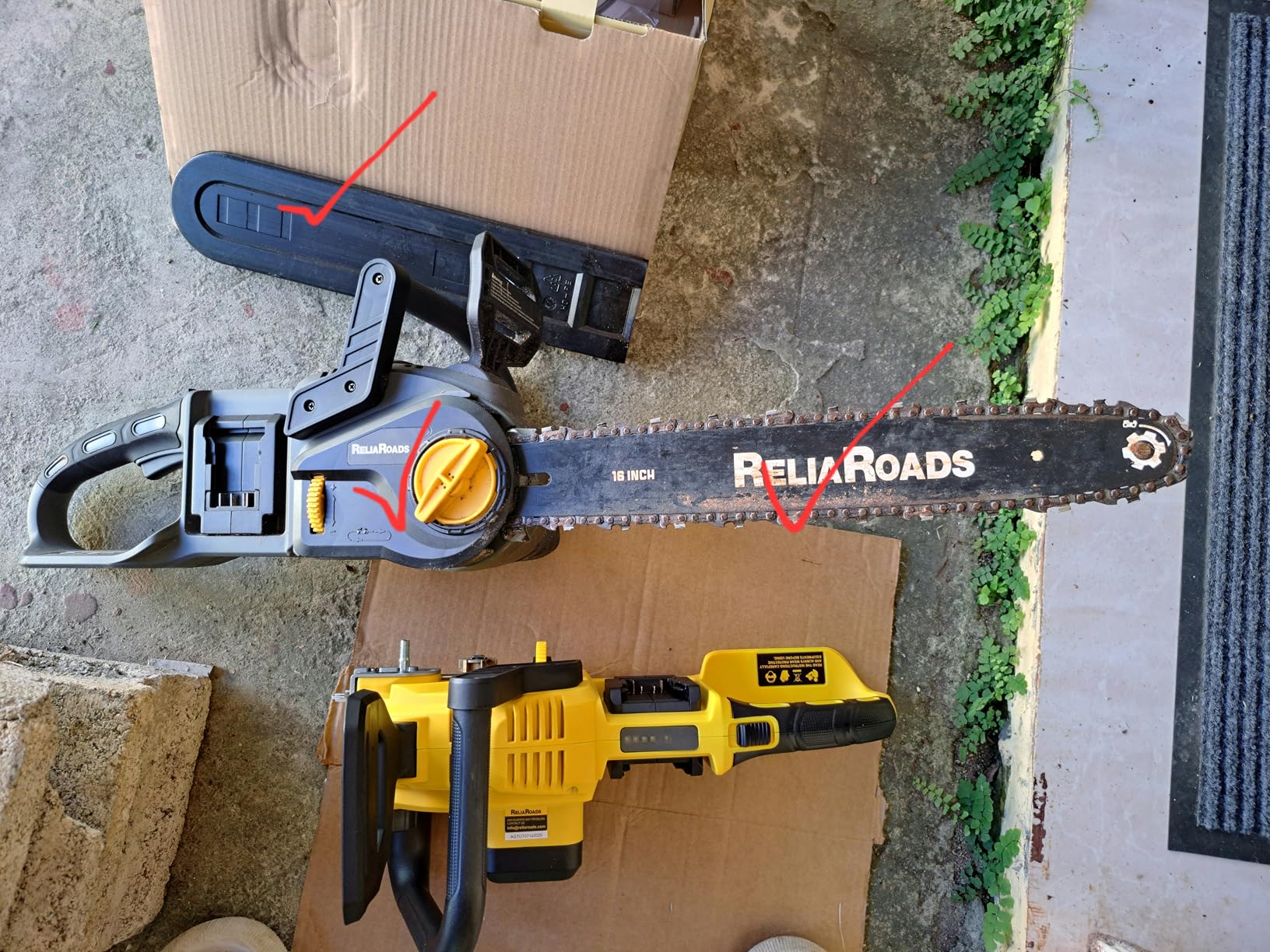 ReliaRoads 16-Inch Brushless Chainsaw, 40V (2 x 20V MAX) Cordless Battery Powered Chain Saw Kit (Includes 2 Chains) Compatible DeWALT Battery for Wood/Tree Cutting and Pruning (Battery Not Included) customer photo 1