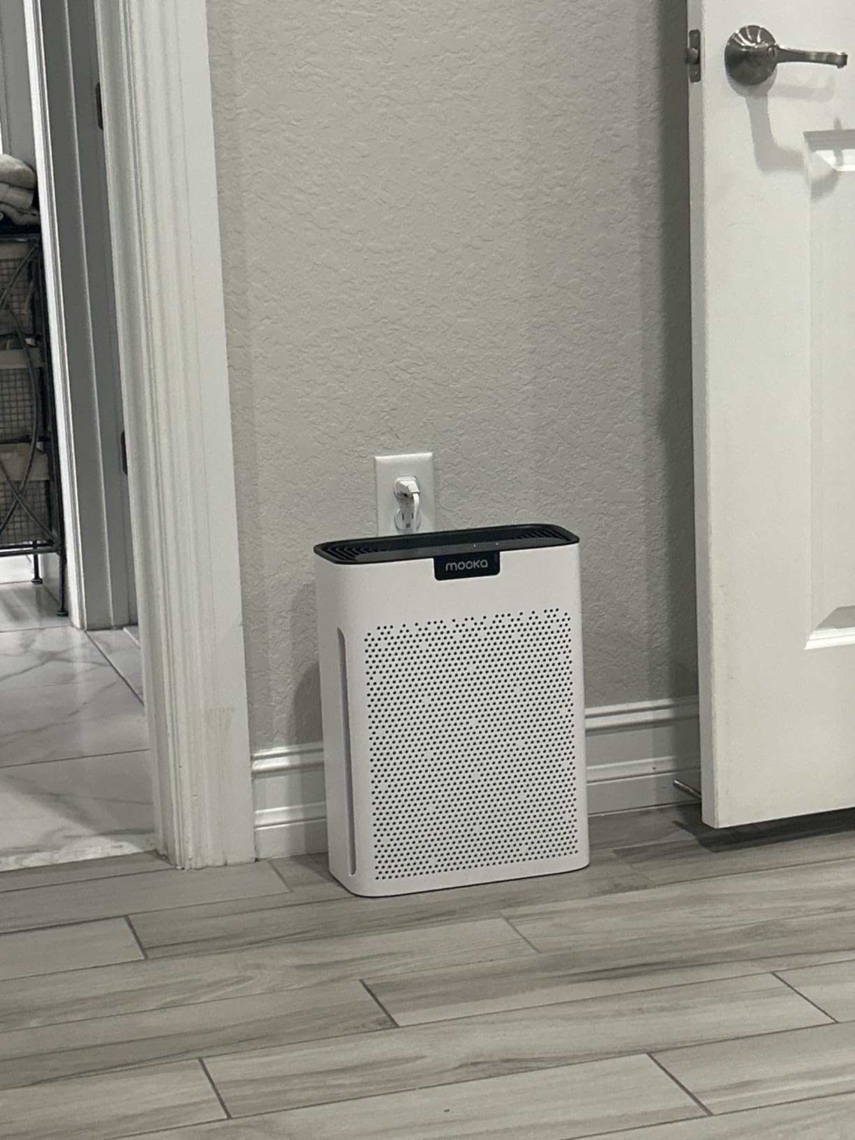 MOOKA Air Purifier for Home Bedroom Large Room 2200 Ft², H13 HEPA Air Cleaner with Washable Pre-filter, Air Quality Monitor, KJ190 White customer photo 2