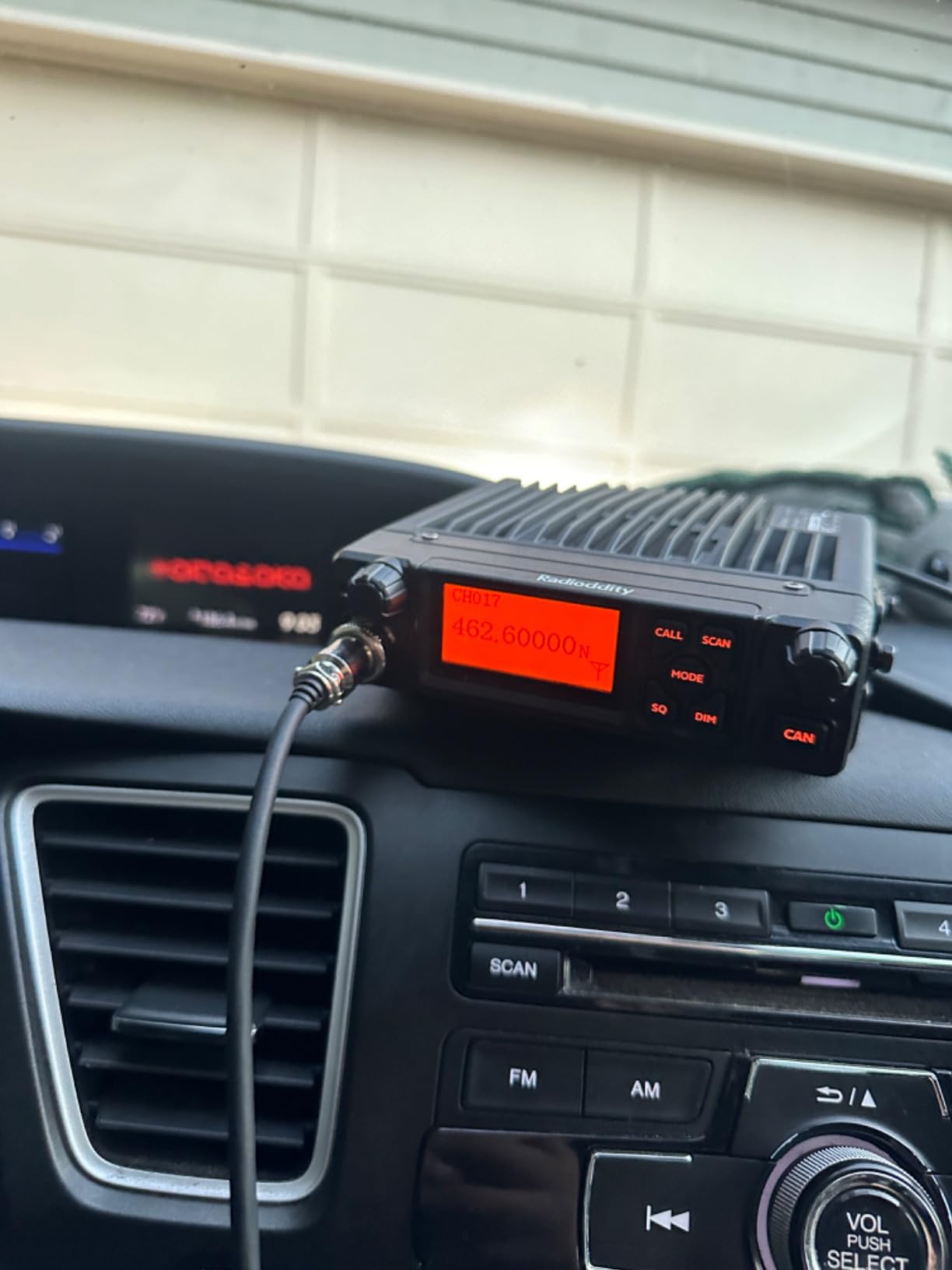 Radioddity DB40-G GMRS Mobile Radio, 40W Long Range Repeater-Capable Two Way Radio with Dual Display customer photo 1