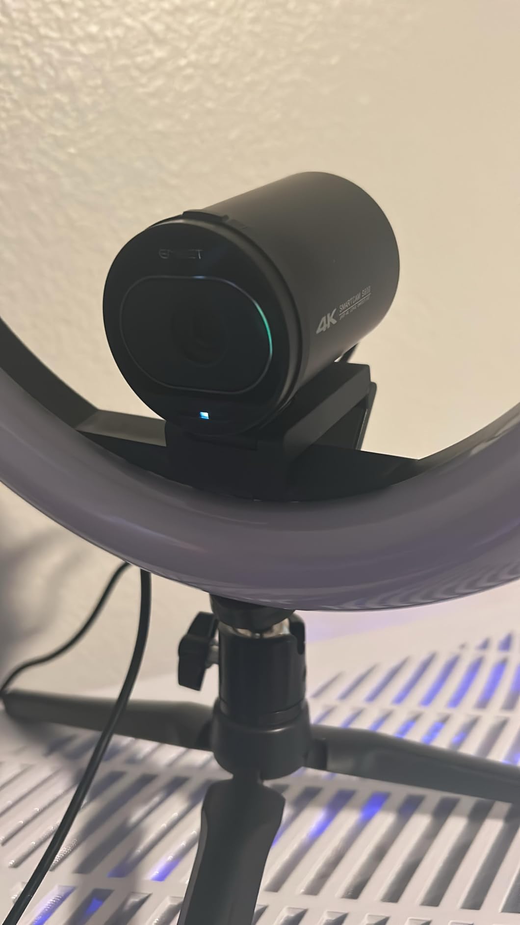EMEET S600 4K Webcam for Streaming - Sony 1/2.55'' Sensor, PDAF Autofocus, 1080P@60FPS, 2 Noise Reduction Mics, Built-in Privacy Cover, 73° FOV, Streaming Camera for Live Commerce/Gaming/Beauty customer photo 1