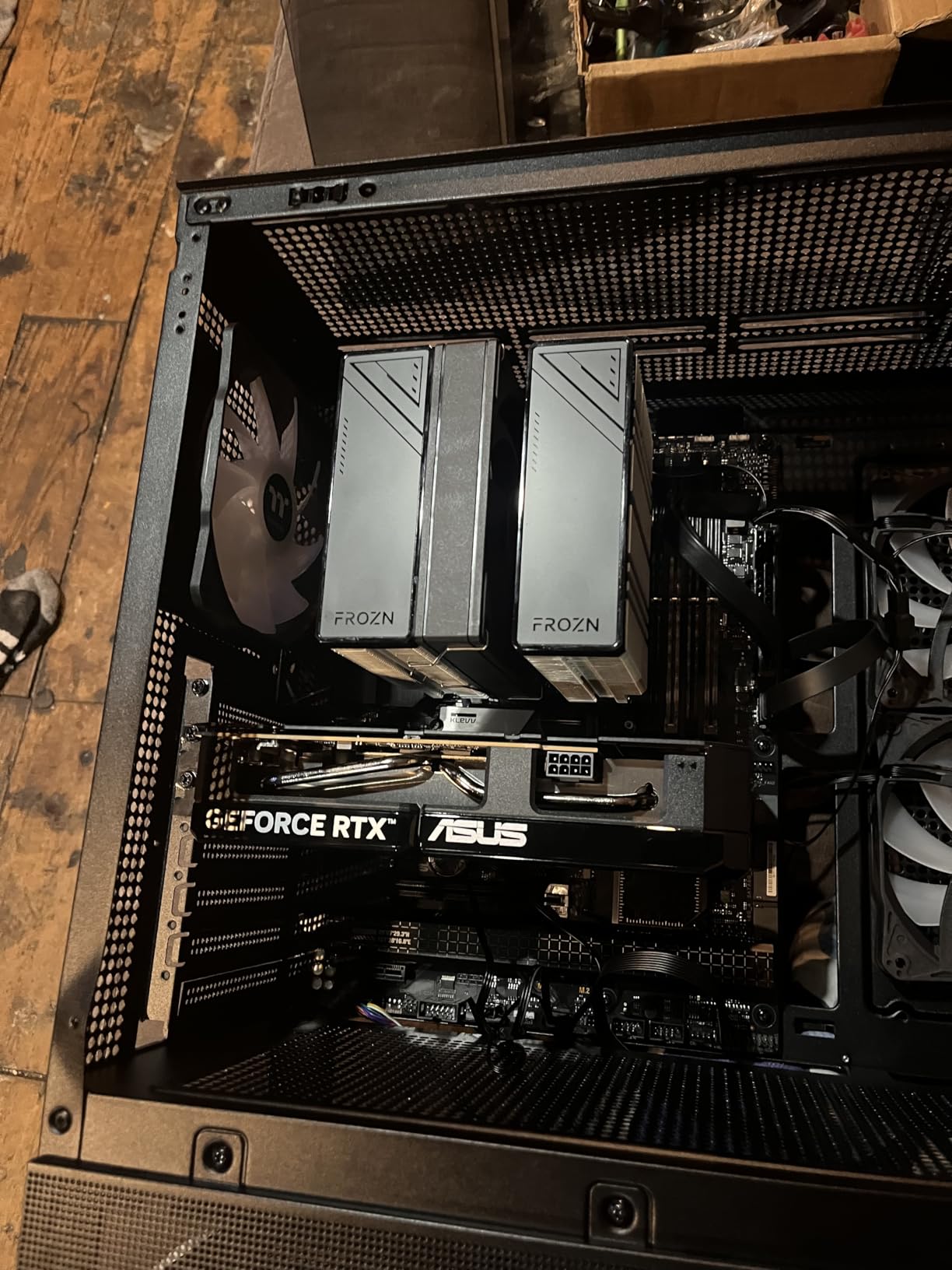 ID-COOLING FROZN A620 PRO SE - Blackout Dual-Tower Air CPU Cooler, 6×Ф6mm Heatpipes, Dual 120x120x25mm Quiet Fans, Intel LGA1700/1851/1200/115X; AMD AM4/AM5 customer photo 1