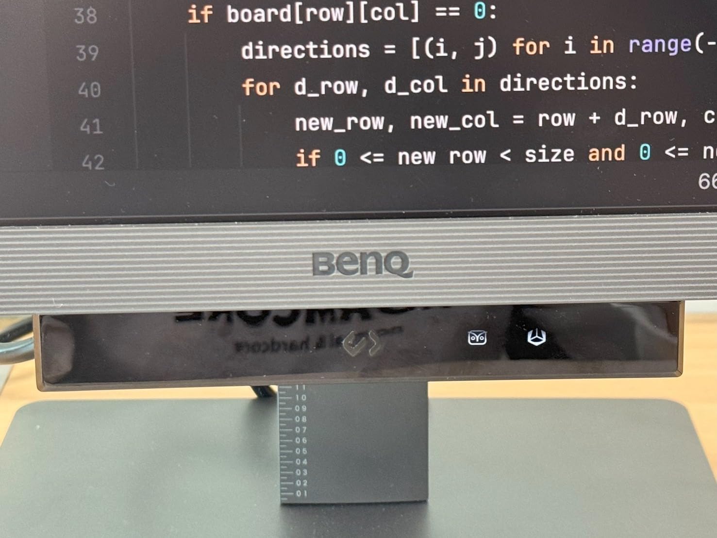 BenQ RD280U 28.2 inch 4K 3840x2560 3:2 Programming Monitor, Eye-Care, Nano Matte Panel, Coding Modes, MoonHalo Backlight, 90W USB-C, KVM, VESA Mount customer photo 1