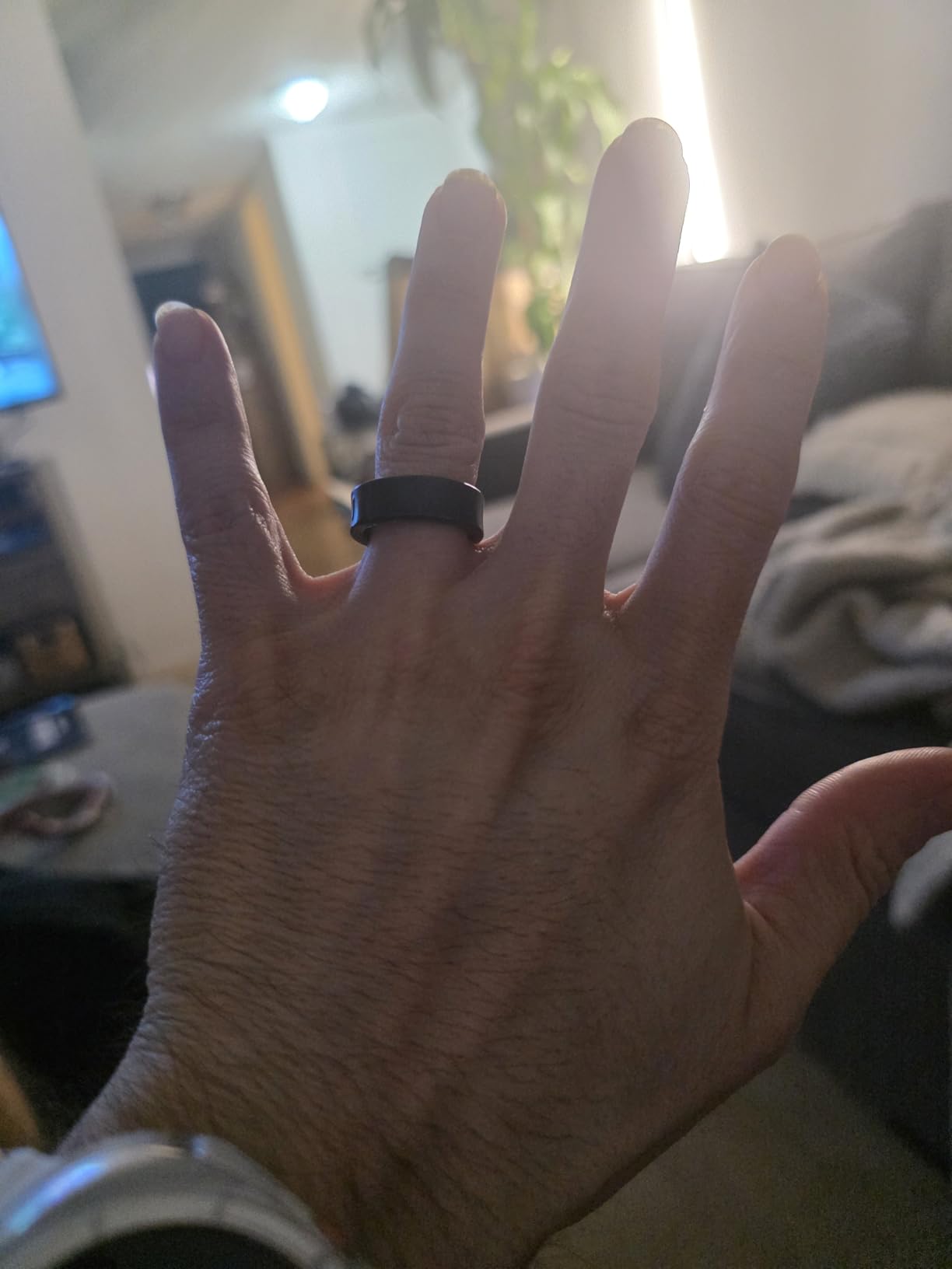 Galaxy Ring, AI Smart Ring, Size First w/Sizing Kit, No App Subscription, Fitness Monitor, Sleep Tracker, Up to 7-Day Battery, Size 10, Titanium Silver customer photo 1