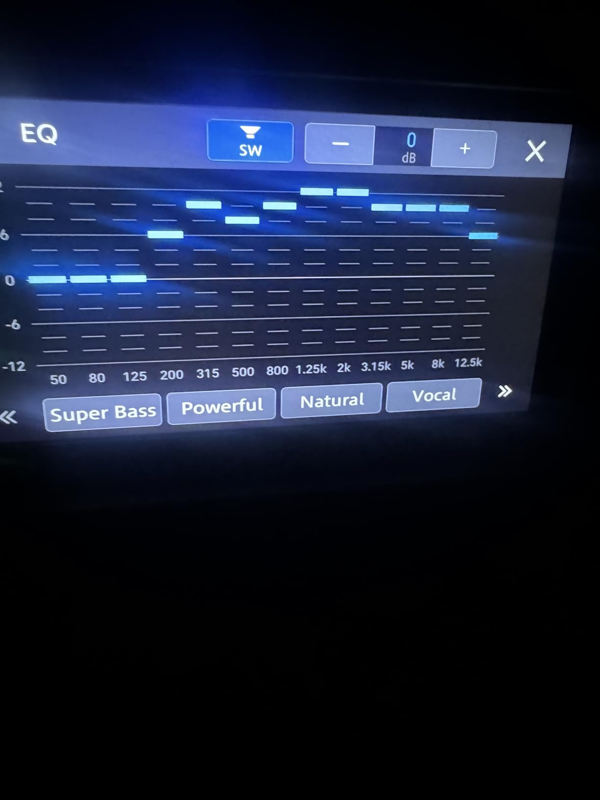 Pioneer DMH-2000NEX 6.8