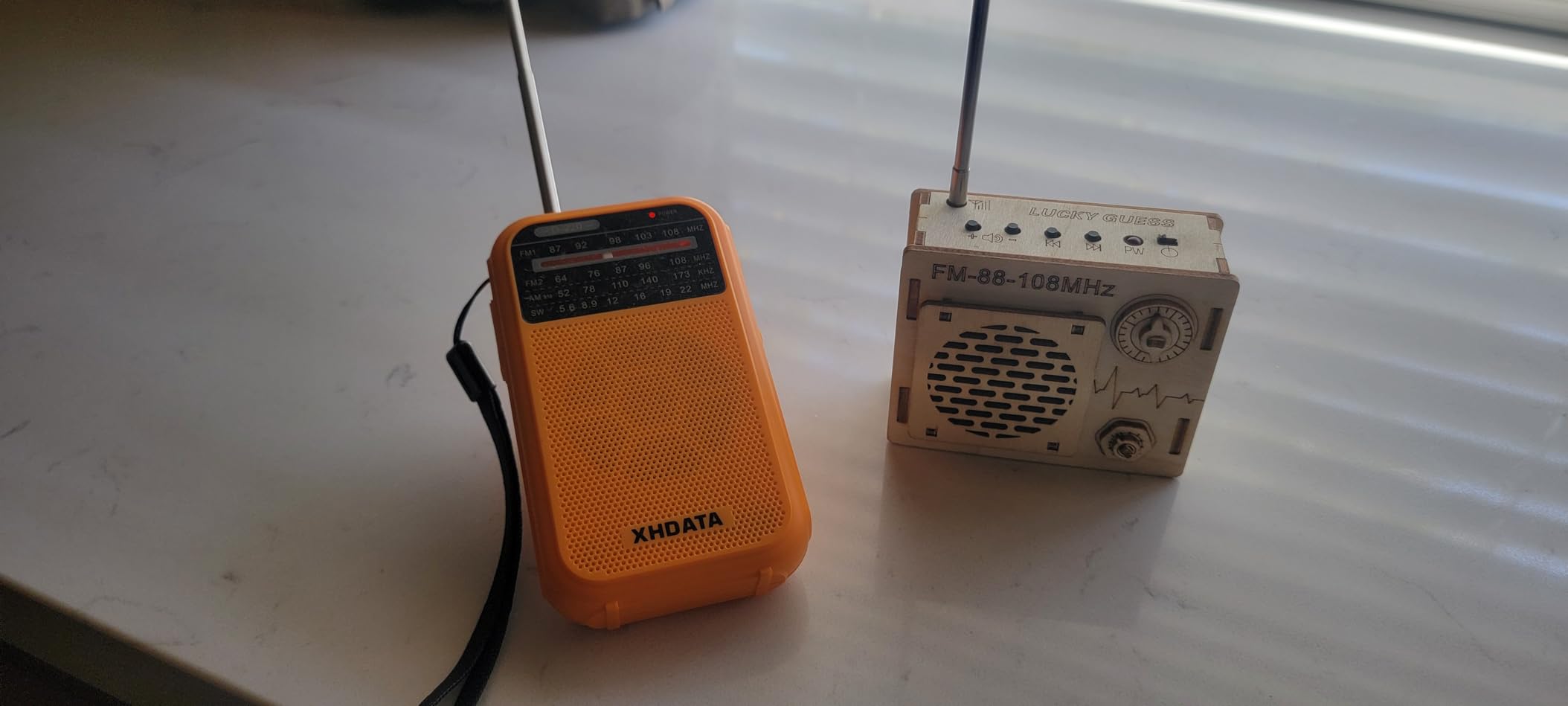 XHDATA D220 Portable Radio AM FM SW Shortwave Receiver Pocket Radios, 2AA Battery Operated Transistor Radio with Excellent Reception for Gift, Family, Elder (Orange) customer photo 2