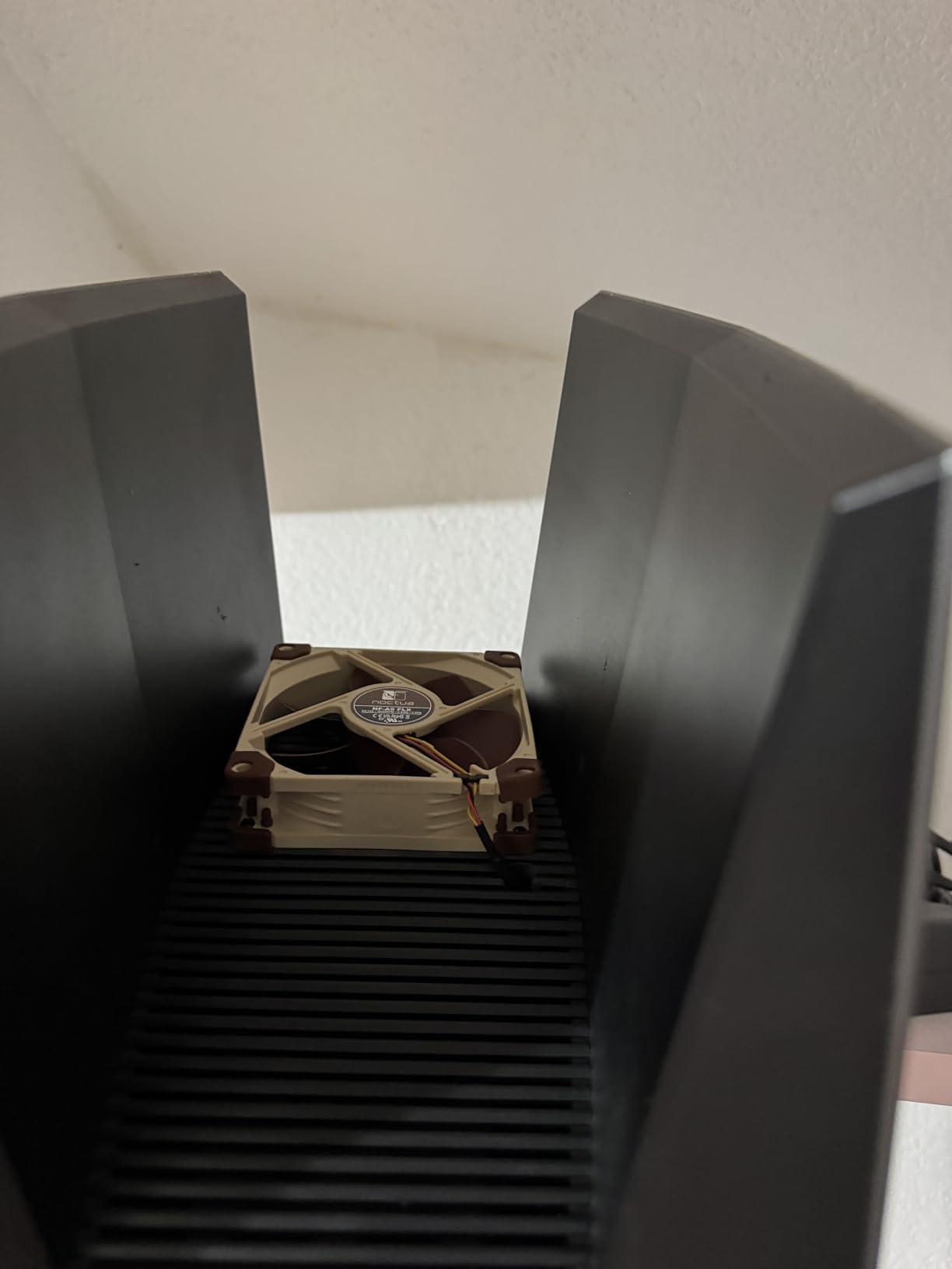 TP-Link Tri-Band BE19000 Wi-Fi 7 Gaming Router Archer GE800 | 12-Stream | 2×10G + 4×2.5G Ports, USB 3.0 | Turbo Acceleration, Dedicated Gaming Port & Panel, RGB Lighting, HomeShield, Free Expert Help customer photo 2