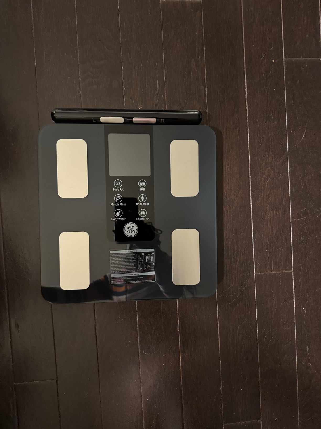 GE Smart Scale for Body Weight: 8-Electrode Digital Bathroom Scale for Weight Fat BMI Muscle Mass Full Body Composition Analyzer 50 Measurements Bluetooth Highly Accurate Weighing Machine 400lb Black customer photo 1