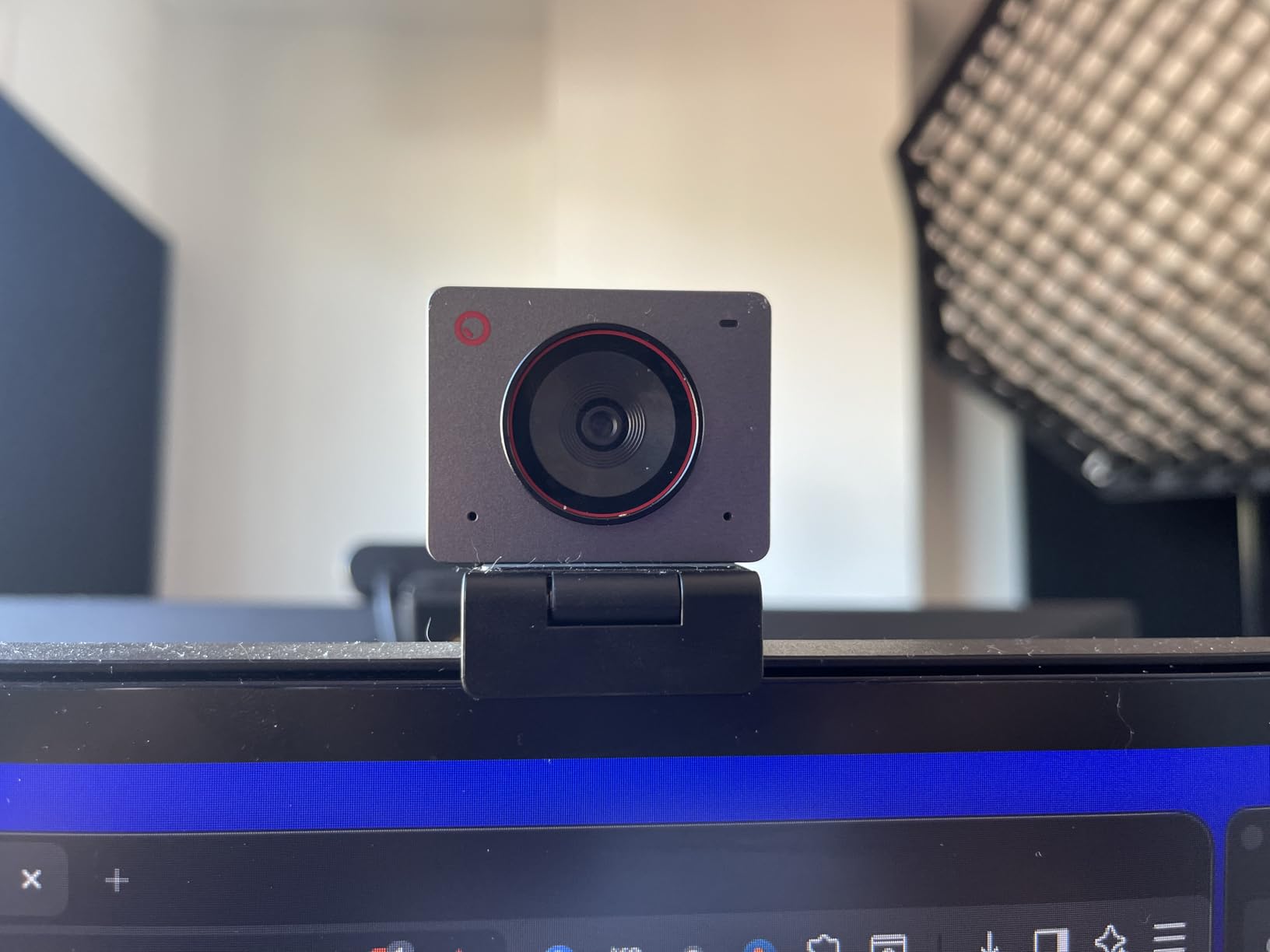 Meet 2-4K Webcam for PC with 1/2