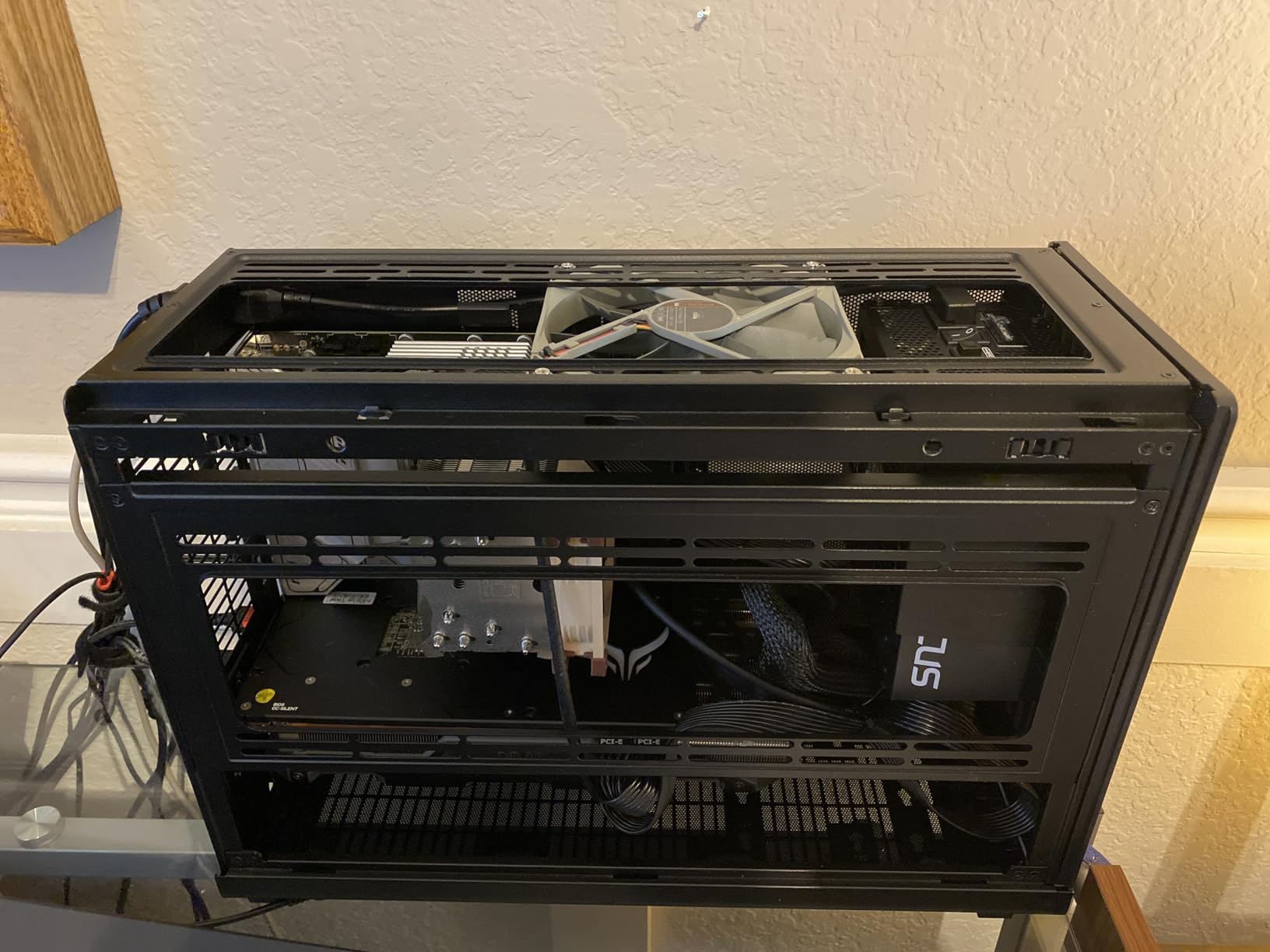 Lian Li A3-mATX-WD Micro Form Factor Chassis - No Fans Included - Supports 360mm AIO - Modularity Design for M-ATX/ITX Motherboard - DAN Cases Collaboration - Wood Front Panel - Black customer photo 1