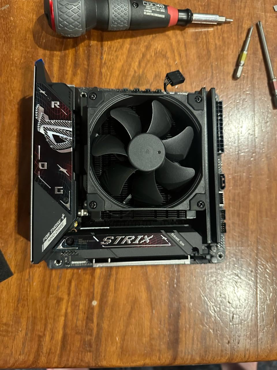 ASUS ROG Strix B850-I Gaming WiFi AMD AM5 B850 Mini-ITX mITX Motherboard 10+2+1 Stages, DDR5, 2.5G LAN, WiFi 7, 2X M.2, PCIe 5.0 x16, USB 20Gbps Type-C, AI Overclocking, AI Networking II, Aura Sync customer photo 1
