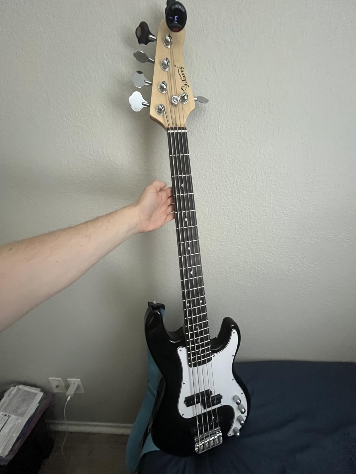 Glarry 5 String Electric Bass Guitar, Full Size Right Handed Rosewood Fretboard Bass Kit with Strap, Cable and Pick (GP Series-Black) customer photo 1